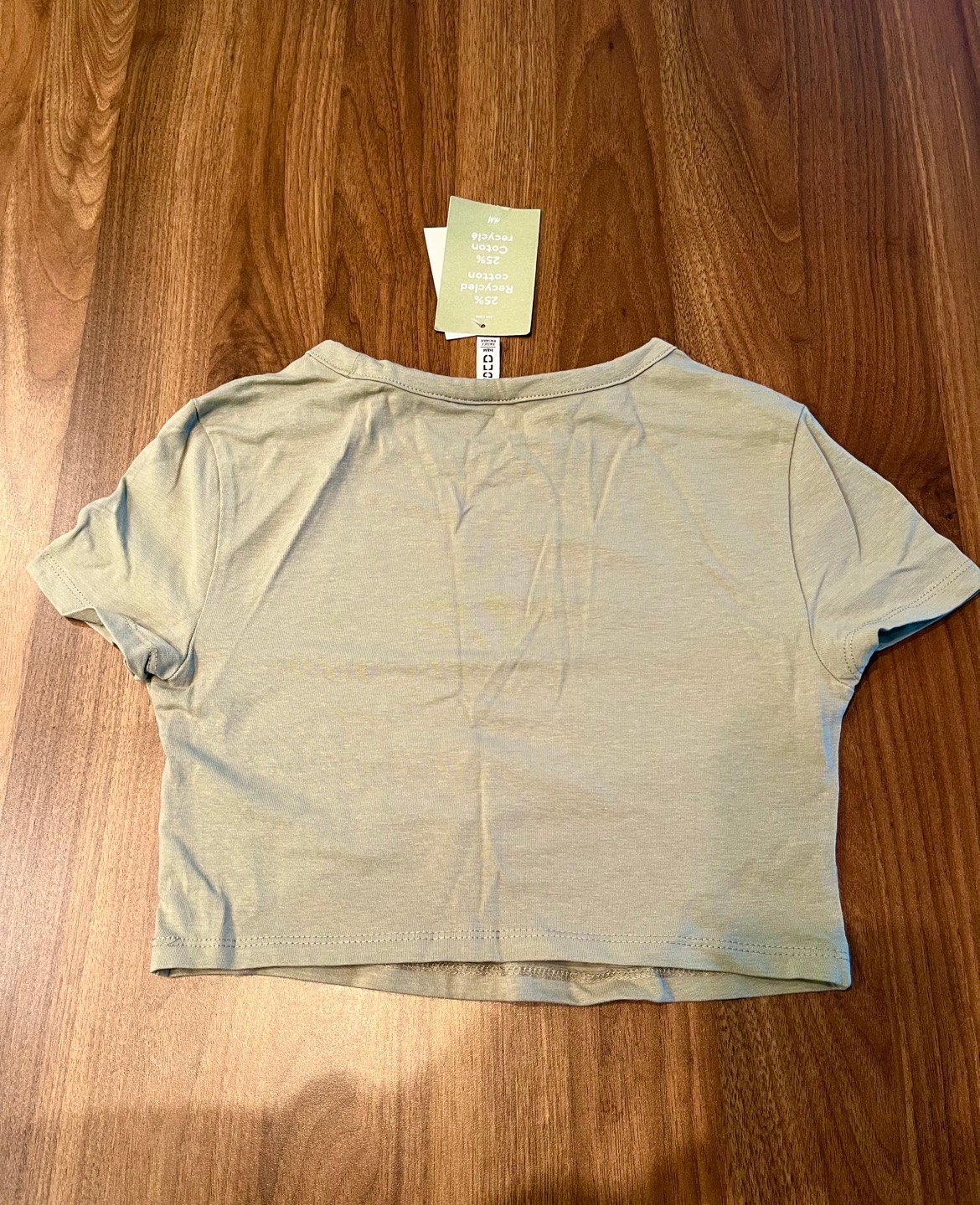 [NEW] Women’s/Girl's Light Sage Green Cropped T-Shirt - photo 2