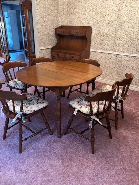 Solid Wood Oval Dining Table + 6 Chairs and Extension Leaf - photo 3