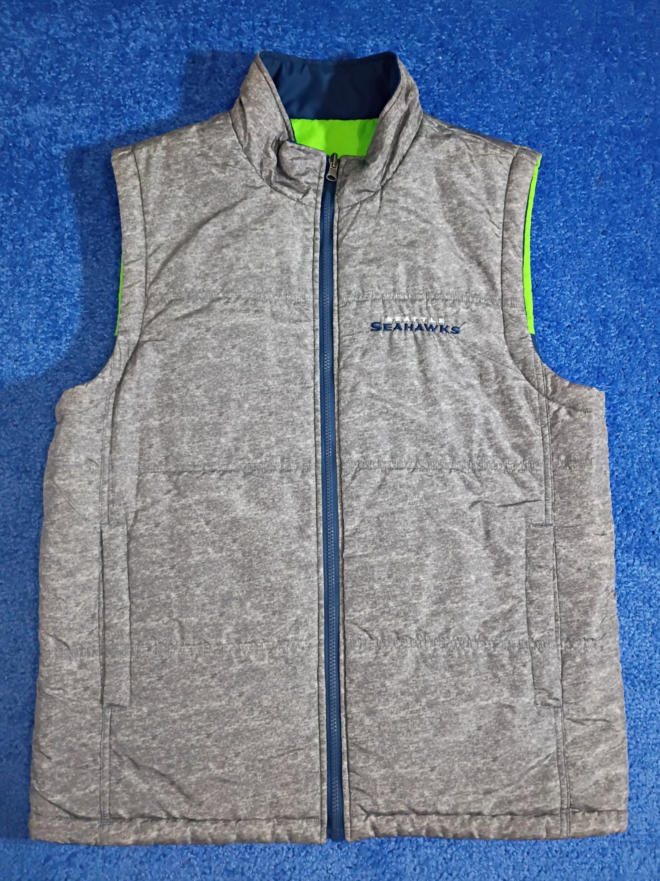 Large - Seahawks - Reversable Zip up Vest - Blue/Gray - photo 5