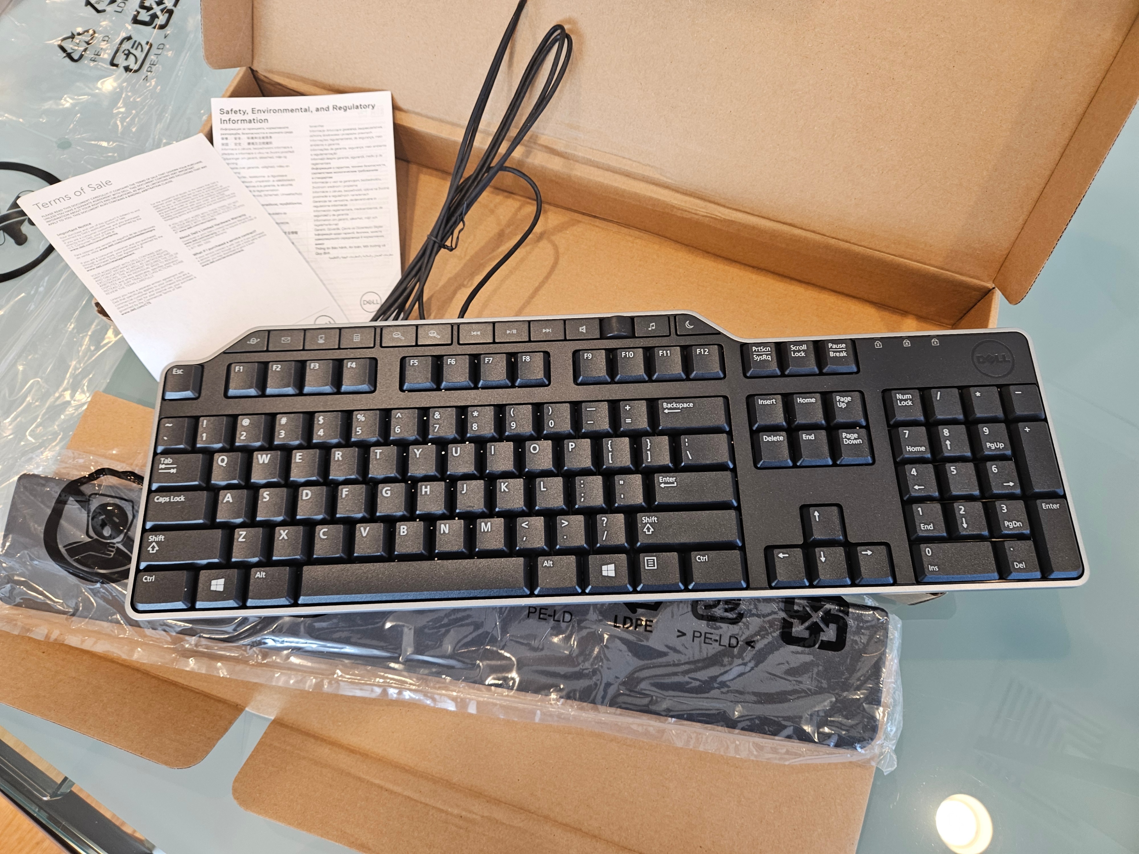 Dell Multimedia Keyboard KB-522-BK-US BNIB Wired - photo 2
