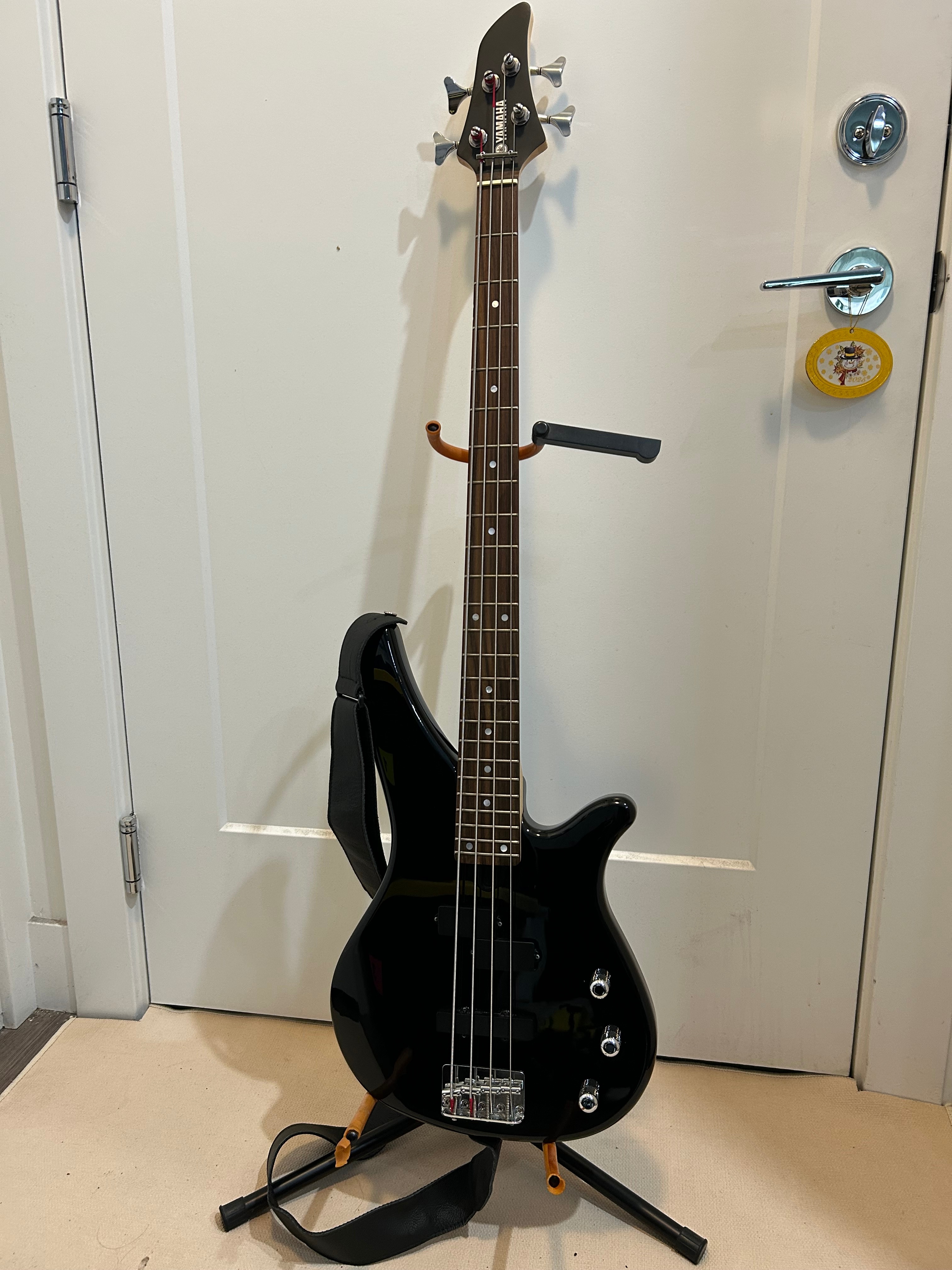 █ ✿ █ YAMAHA ELECTRIC BASS GUITAR (RBX270J-BL) █ ✿ █ - photo 4