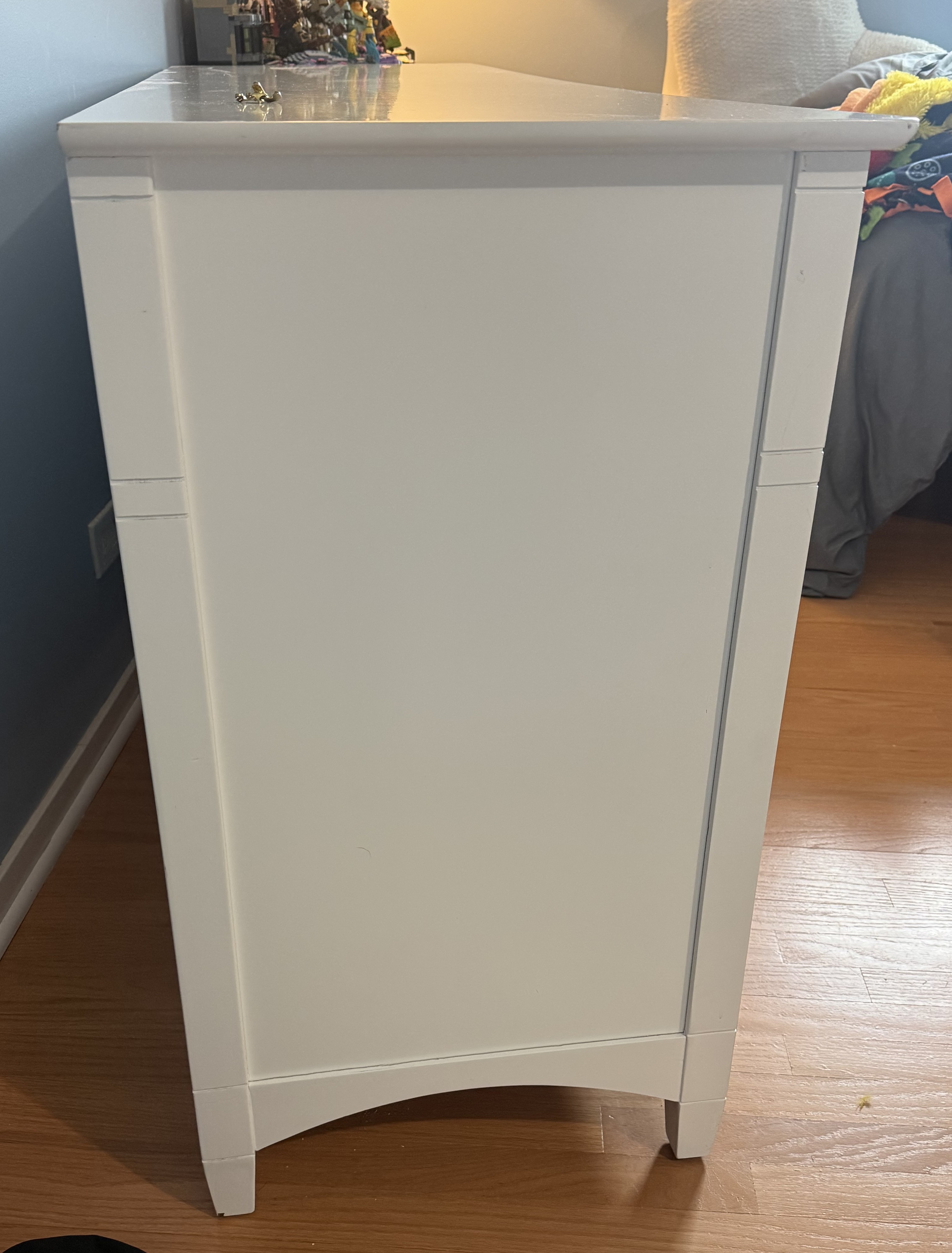 Solid Wood 7 Drawer Dresser - photo 4