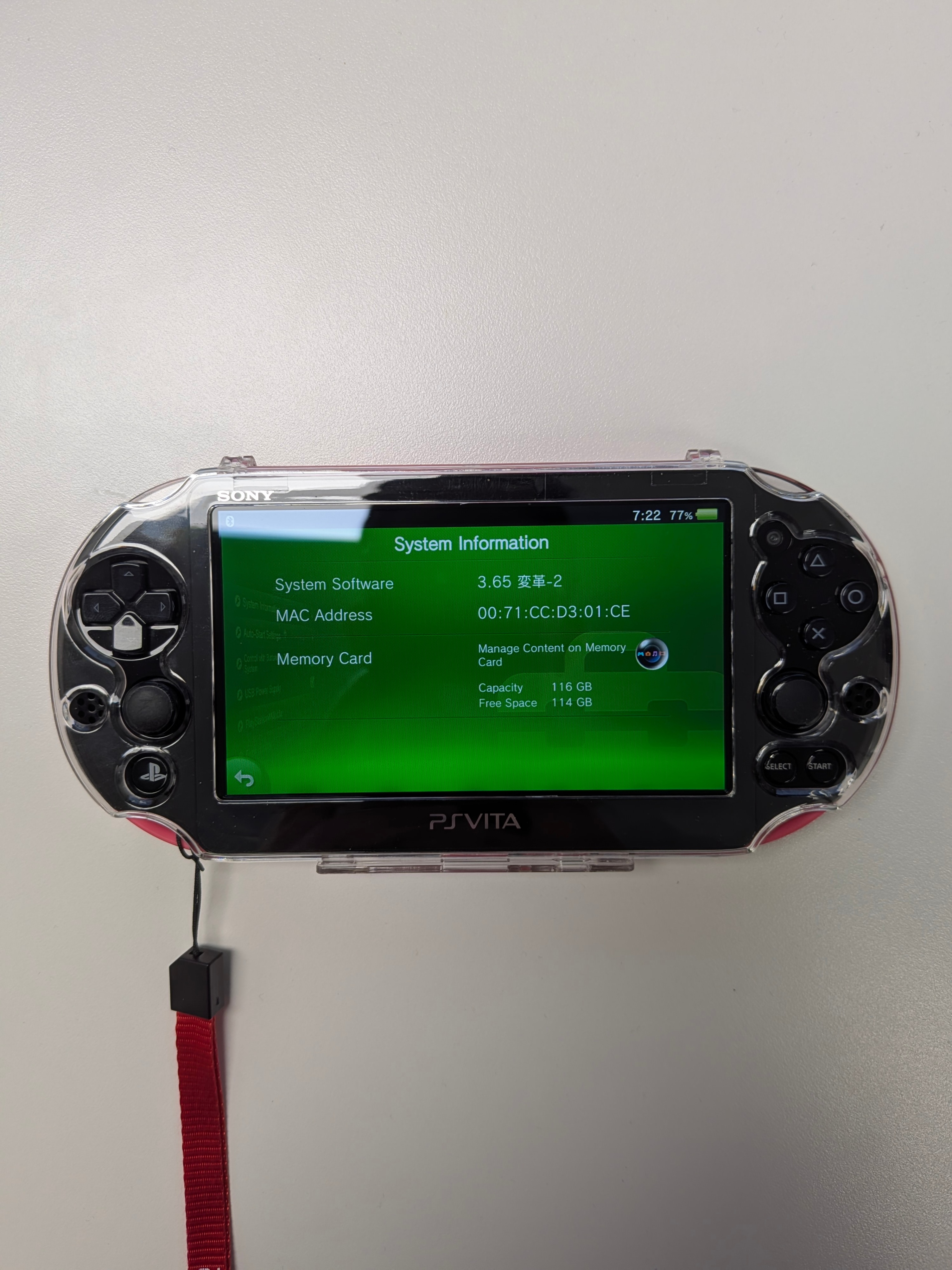 PSVita2000 LCD screen modded