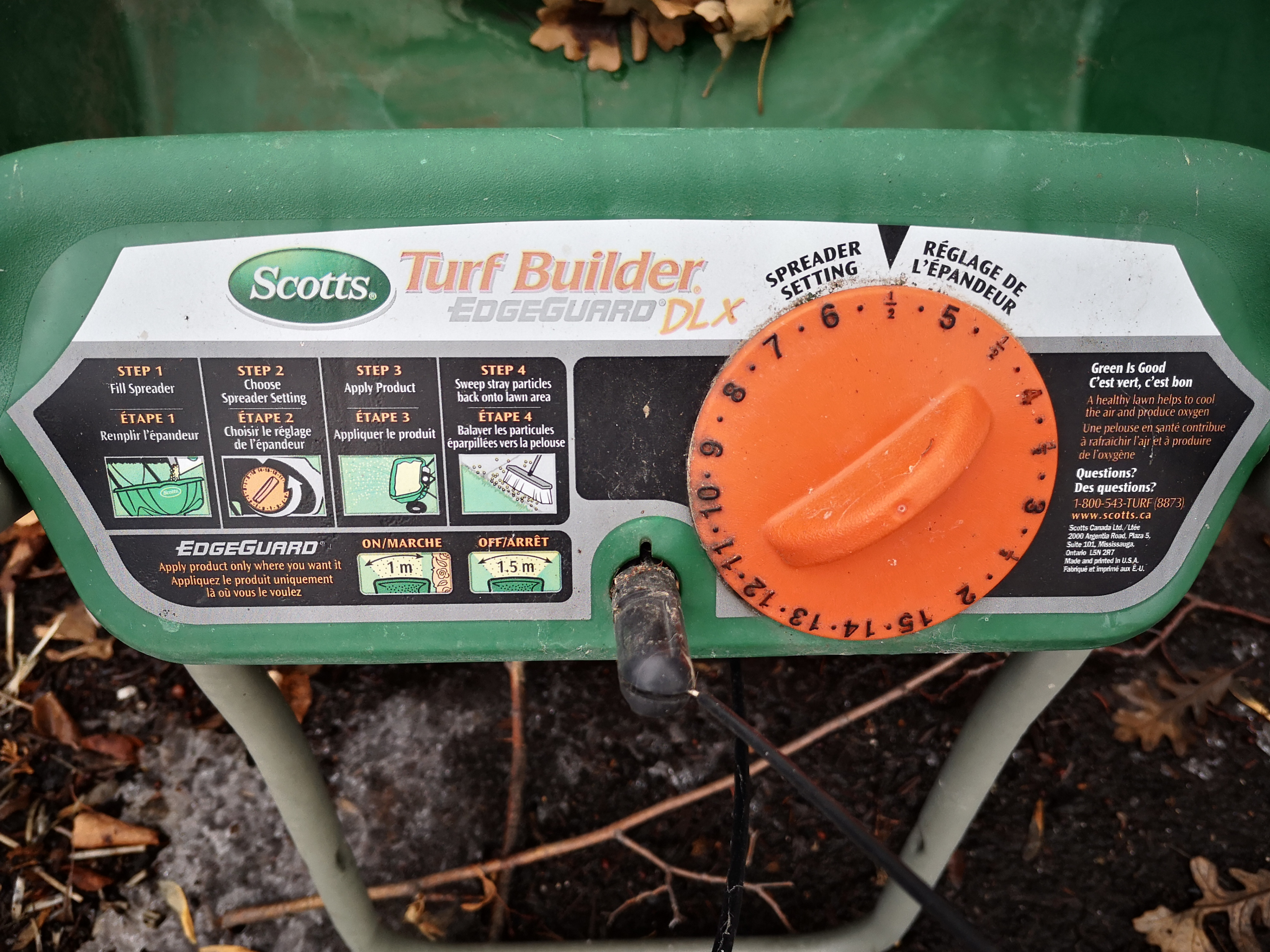Fertilzer and seed spreader. Scotts Turf Builder.