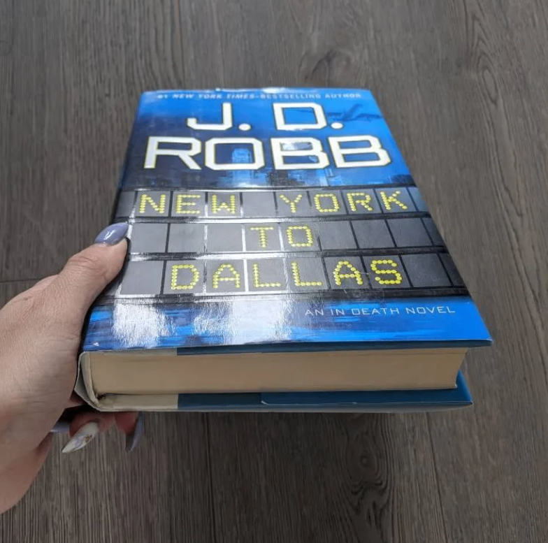 *FREE* 🆓 Hardcover Books - photo 3