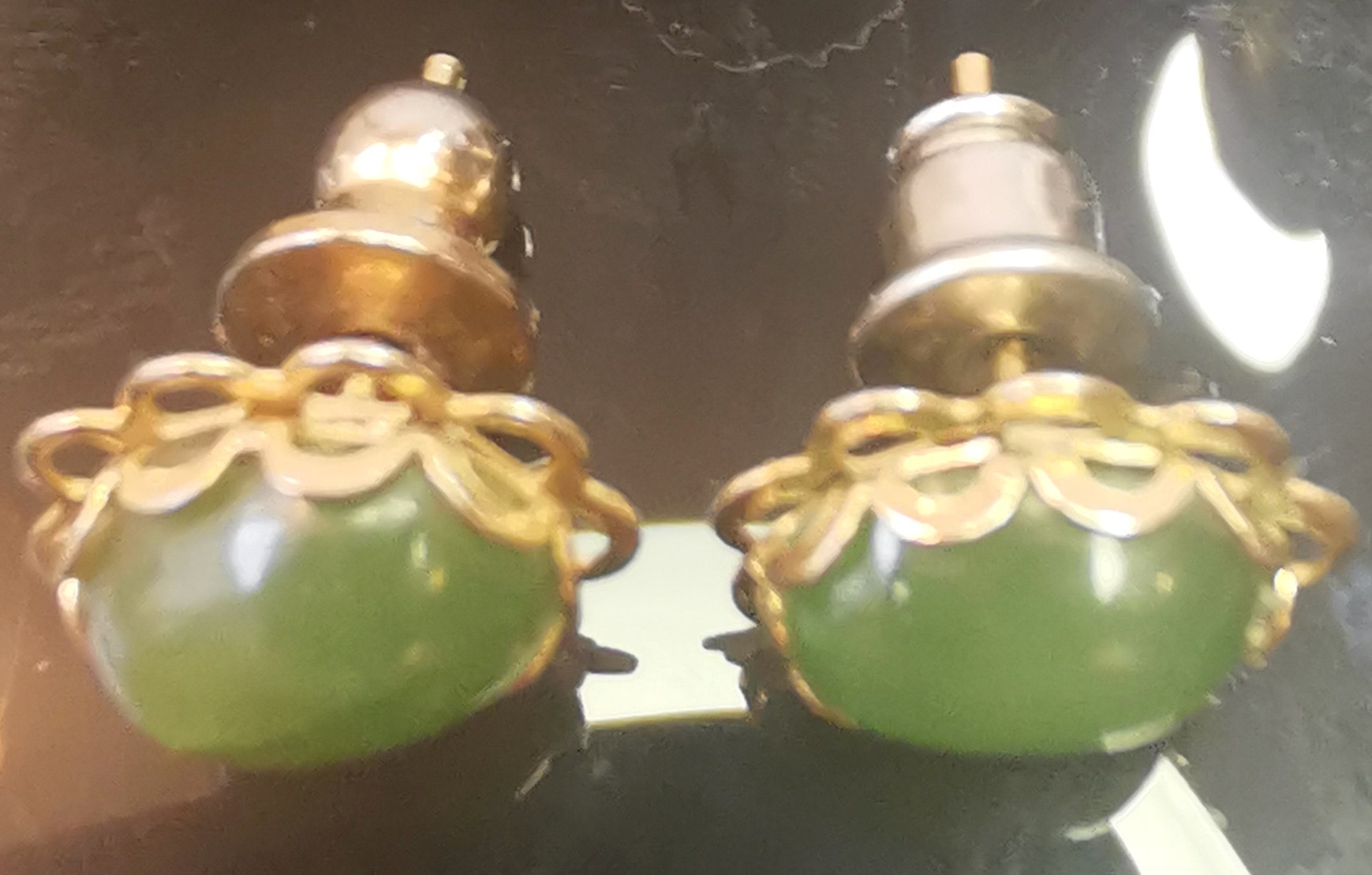 1970s Hong Kong Green Jade Cabochon Gold Tone Earrings Floral - photo 5