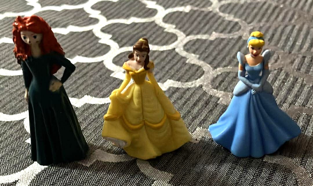 Disney Princesses Merida, Belle and Cinderella - 2 Inches