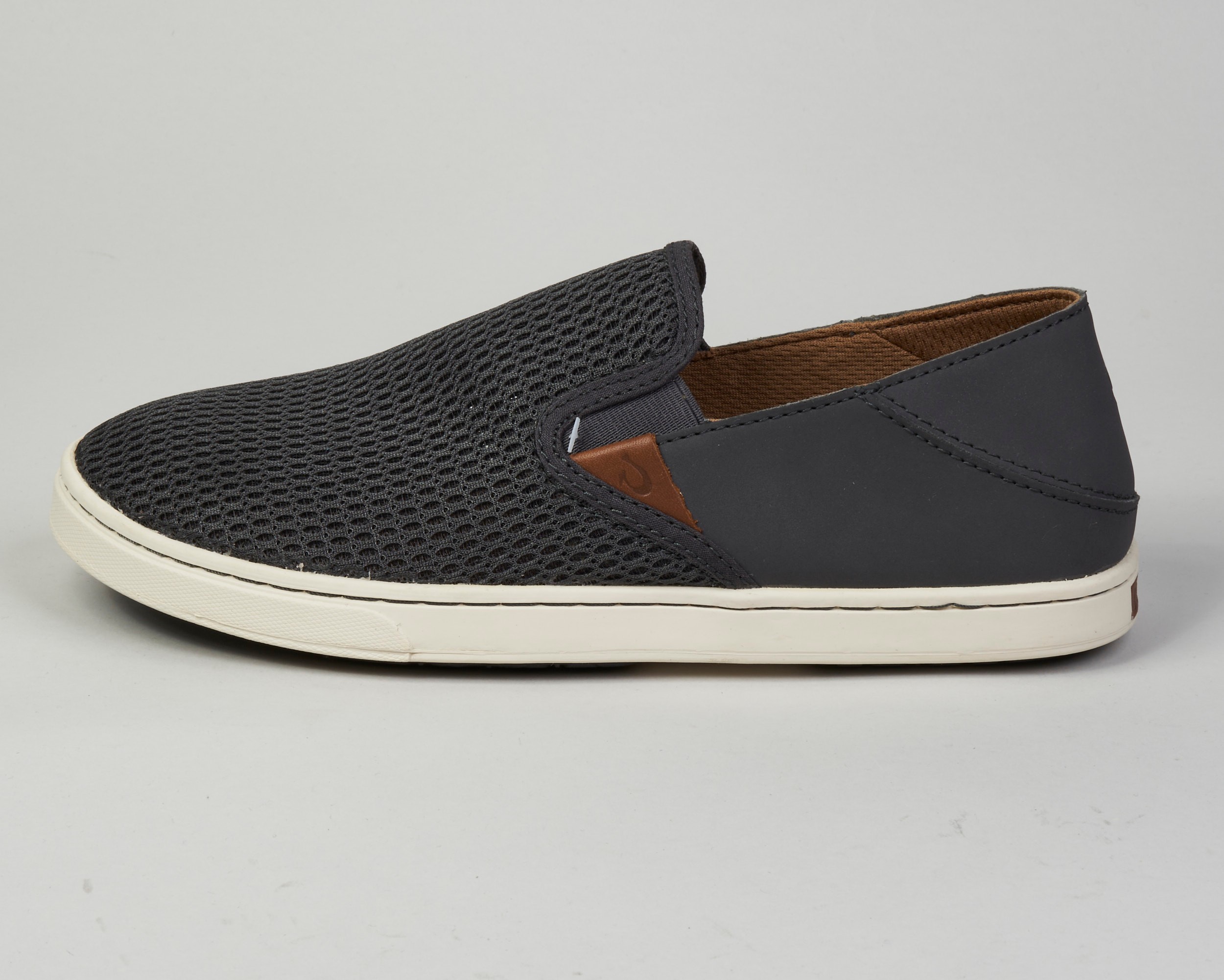 Olukai Women Pehuea Pavement  SIZE 7W - photo 2