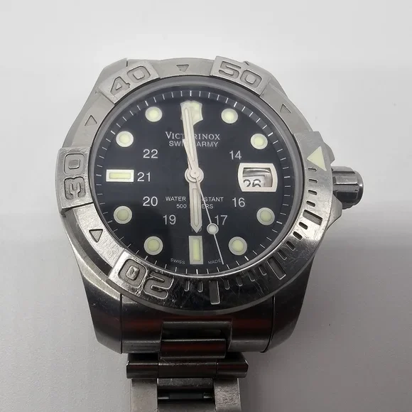Victorinox Swiss Army Dive Watch