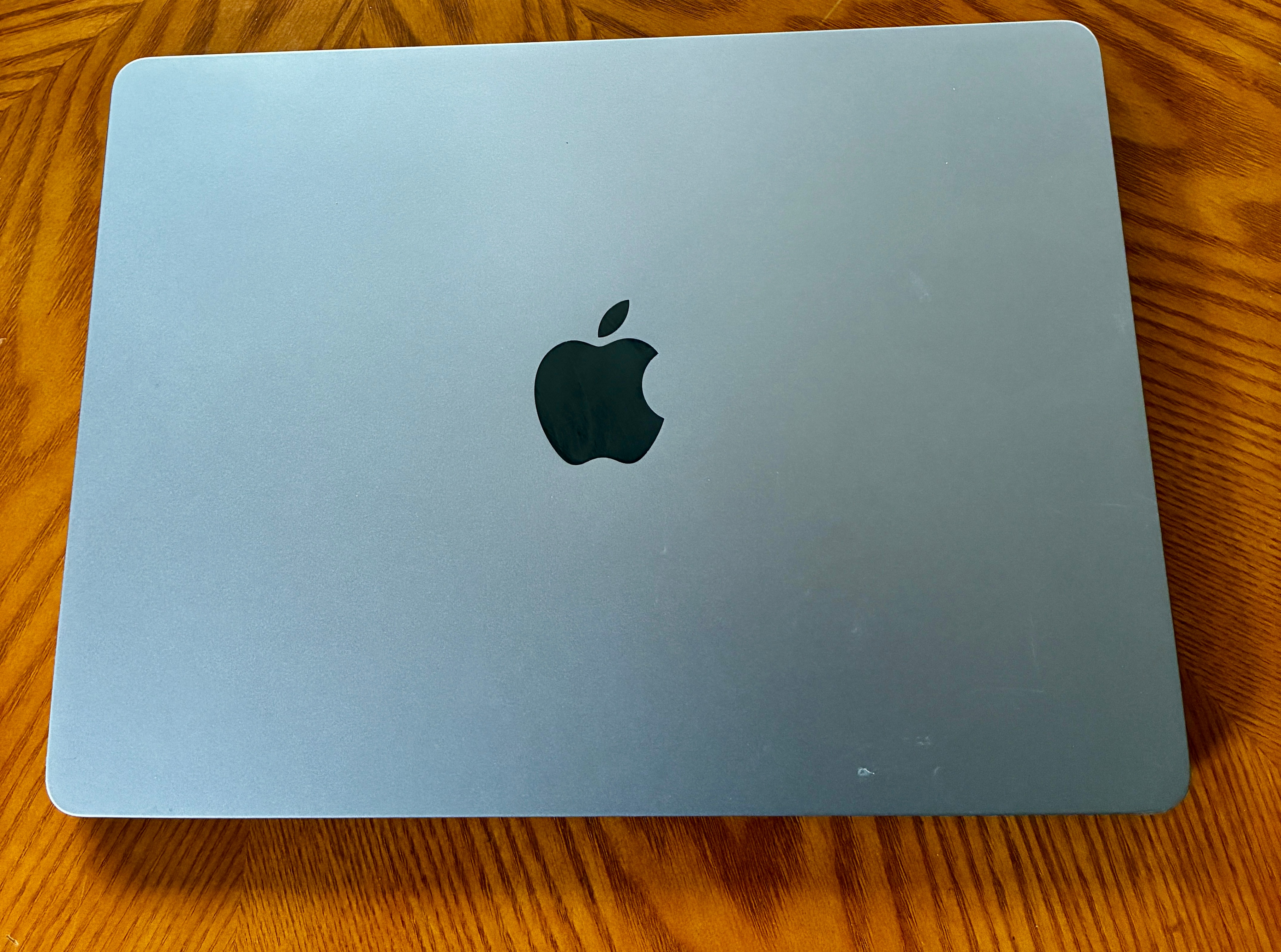 Apple MacBook Air M2 APPLE SILICON CHEAP!! - photo 2