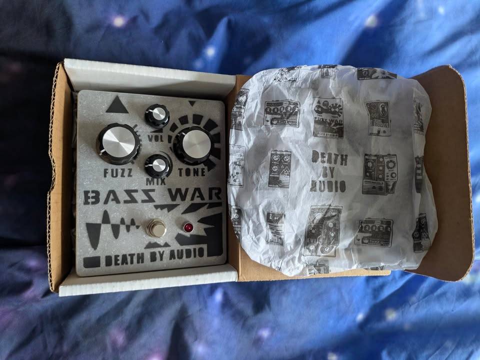 Death By Audio Bass War Fuzz Pedal - photo 2