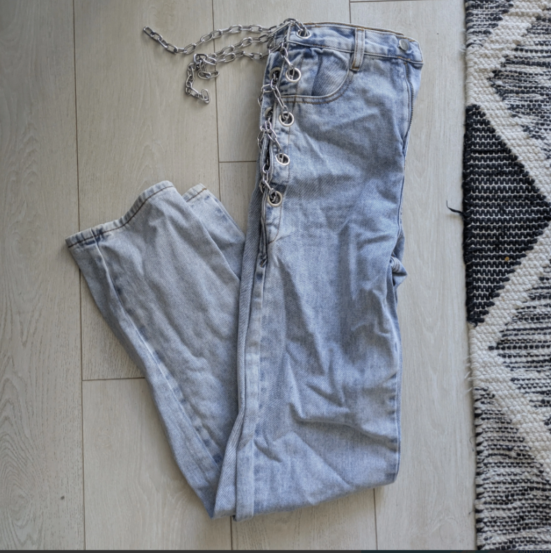 Chain Straight-Leg Jeans - Size 26 - photo 3
