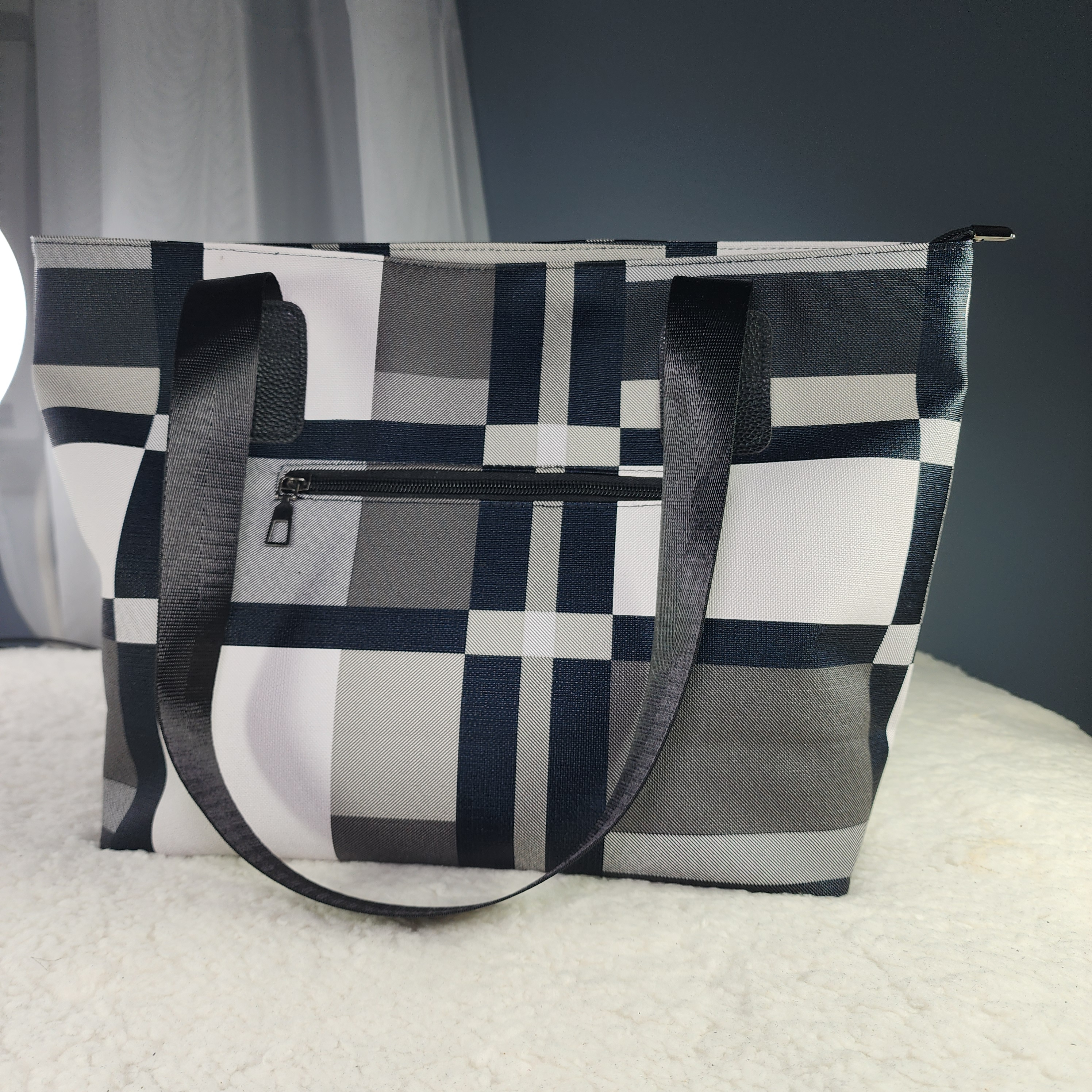 Plaid Tote Bag Large Capacity Handbag, Black, white and Gray. - photo 3