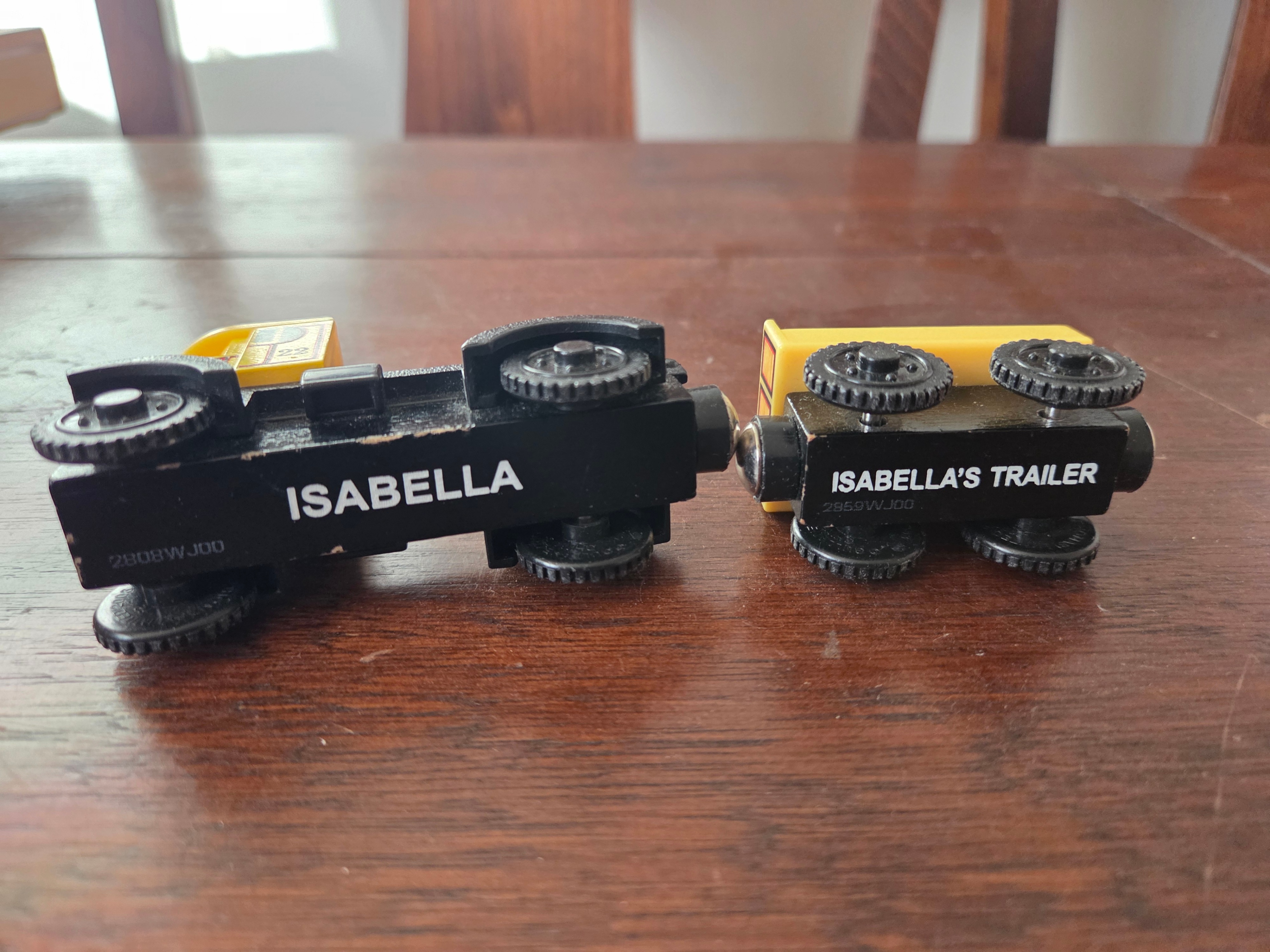 Isabella with trailer from Thomas & Friends - photo 2