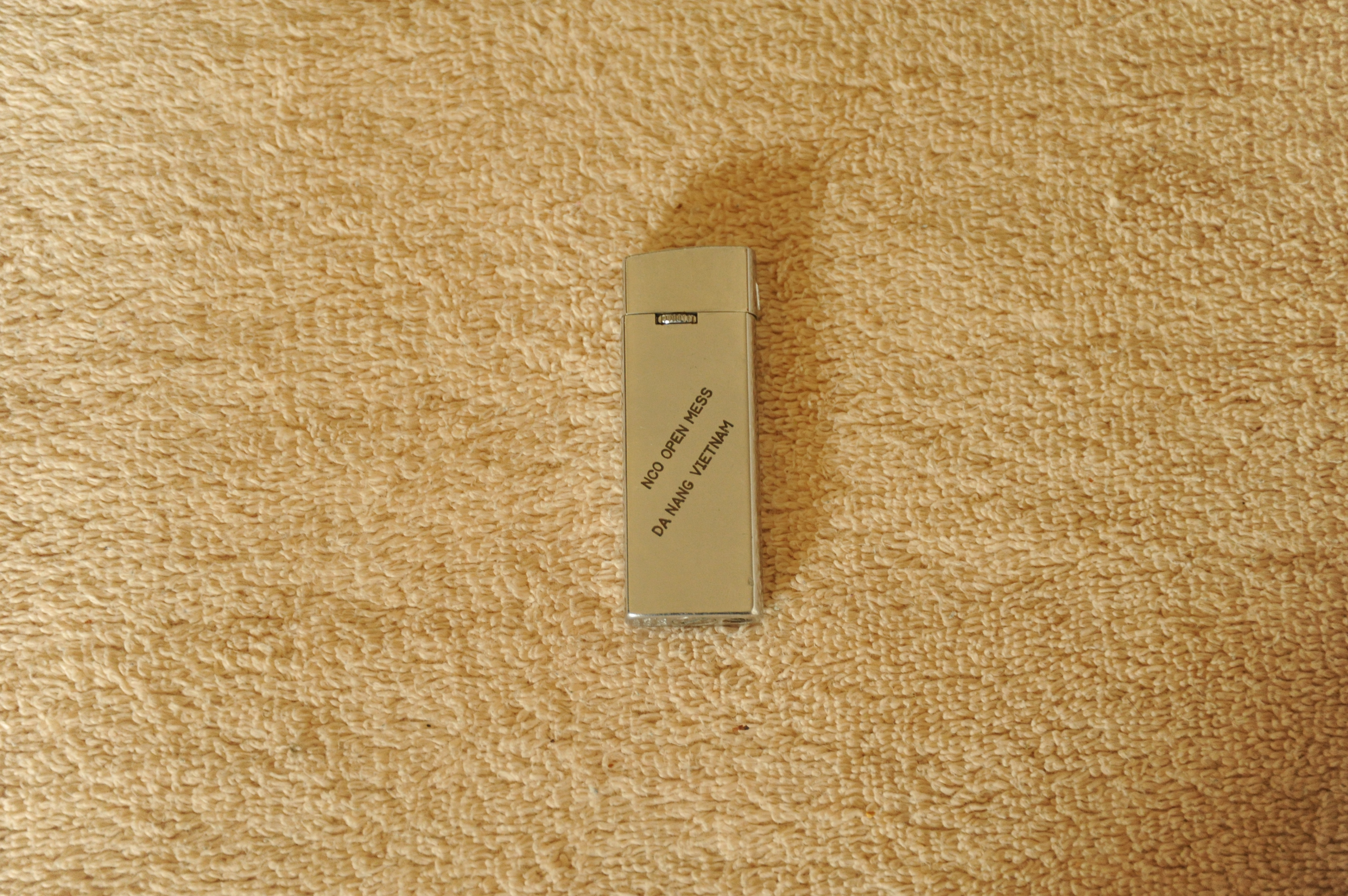 Rare "The Gunfighters" 366 TFW Da Kang Vietnam Lighter - photo 2