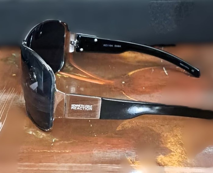 Kenneth Cole Reaction KC1104Y2KCyberShieldWrap Sunglasses Unisex - photo 2