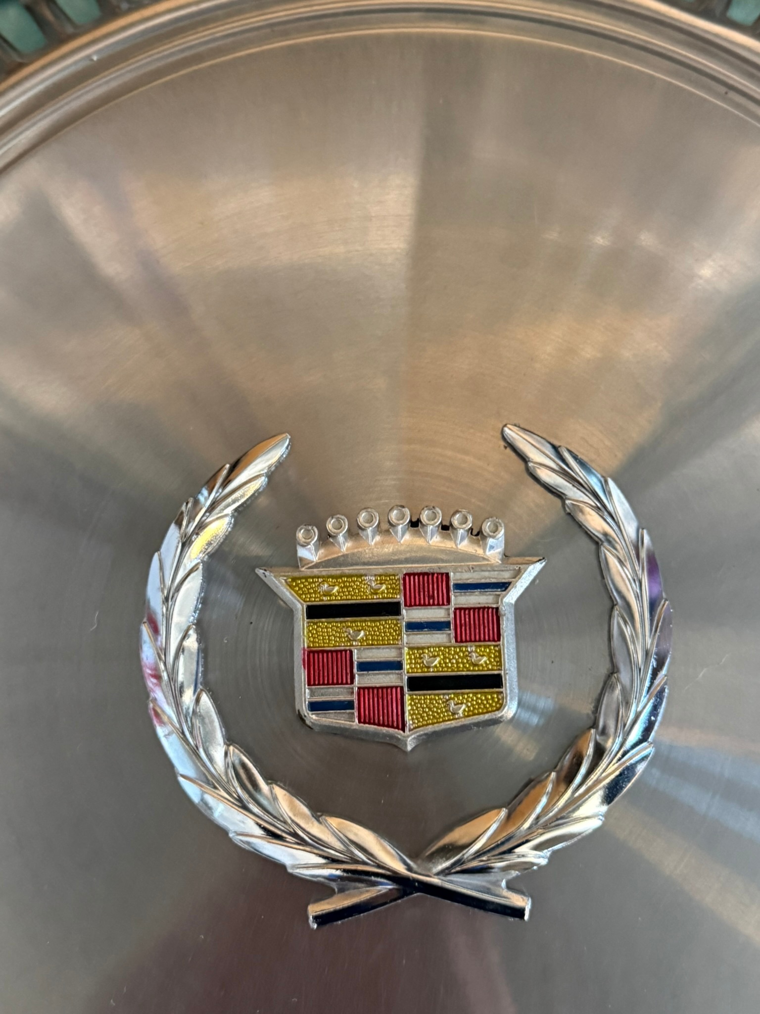 1969 Cadillac Eldorado Hubcaps (5) - photo 5