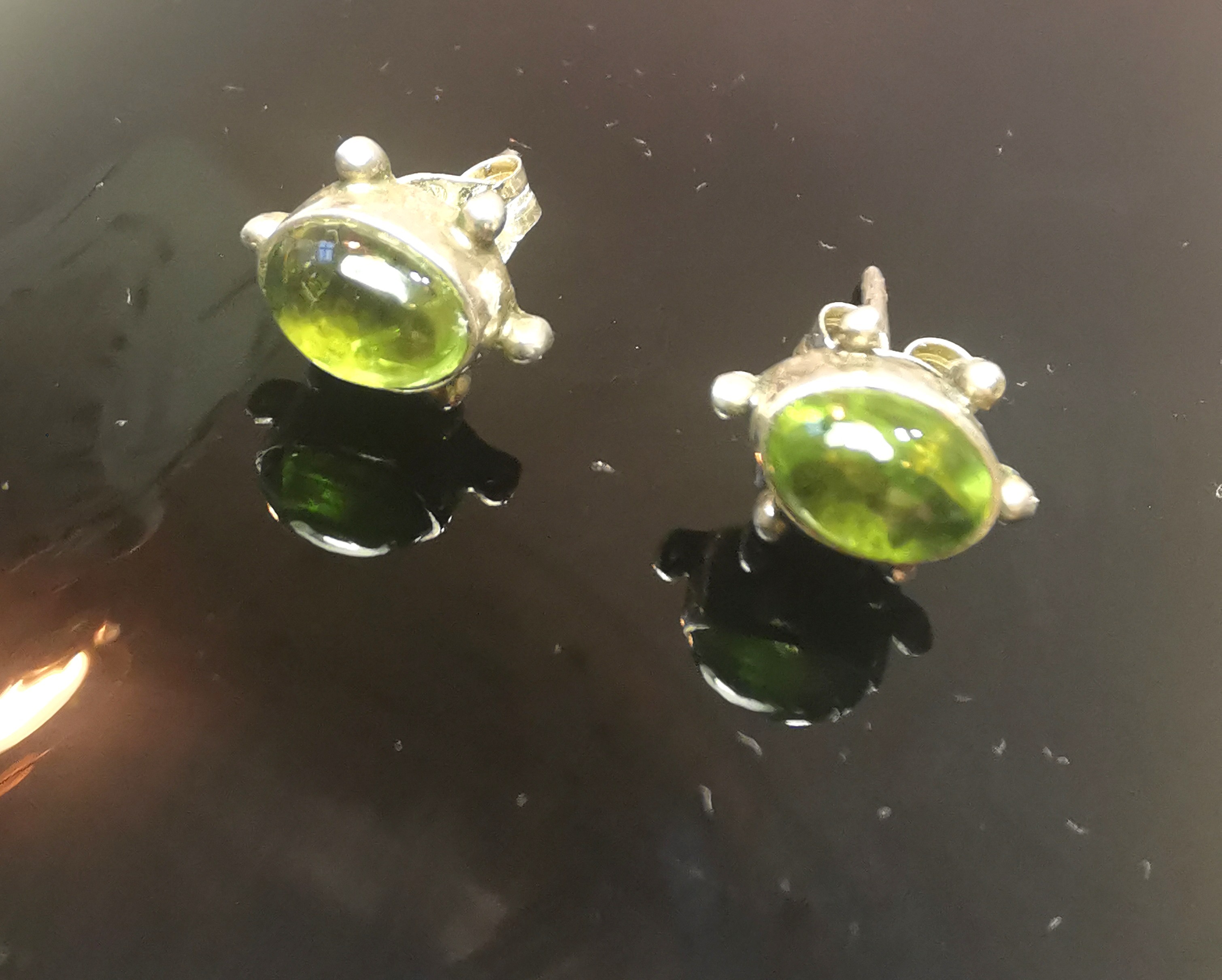 Circa 2000 Artisan Peridot Cabochon Stud Earrings 925 Sterling - photo 3