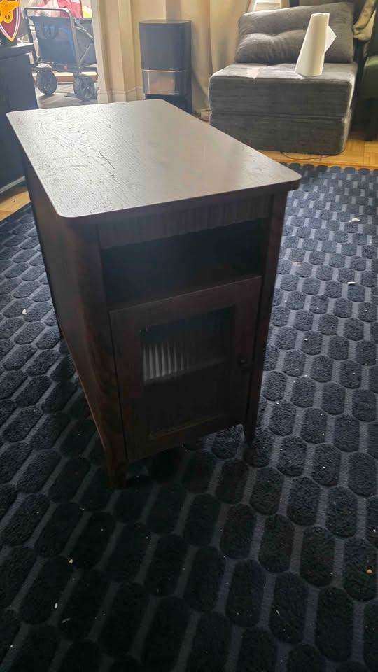 End Table with charging station