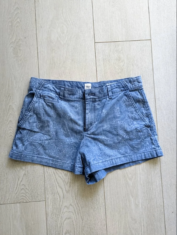GAP Shorts - Size 2