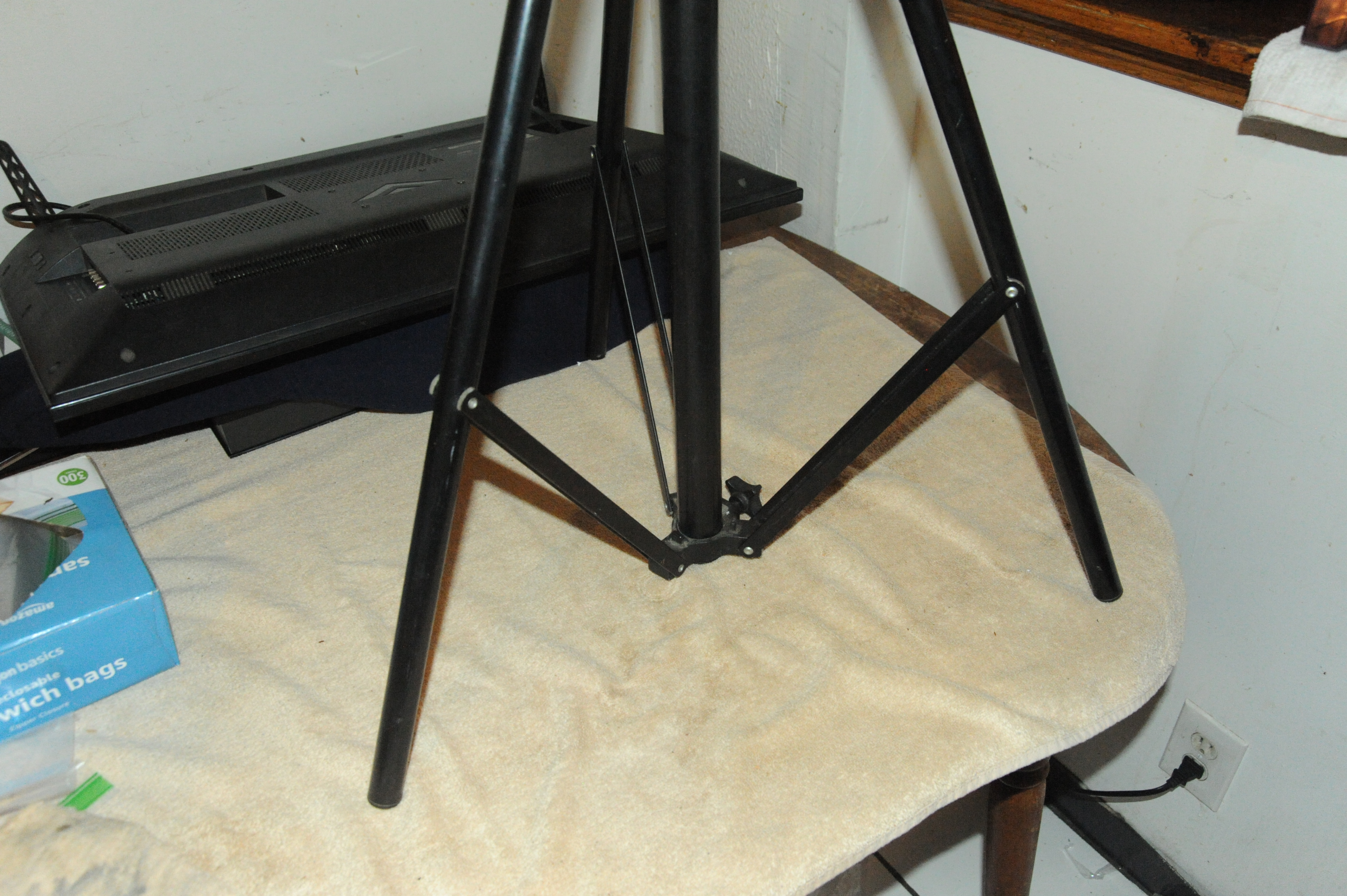 Calumet by Lino Manfrotto 004B Tripod - photo 2