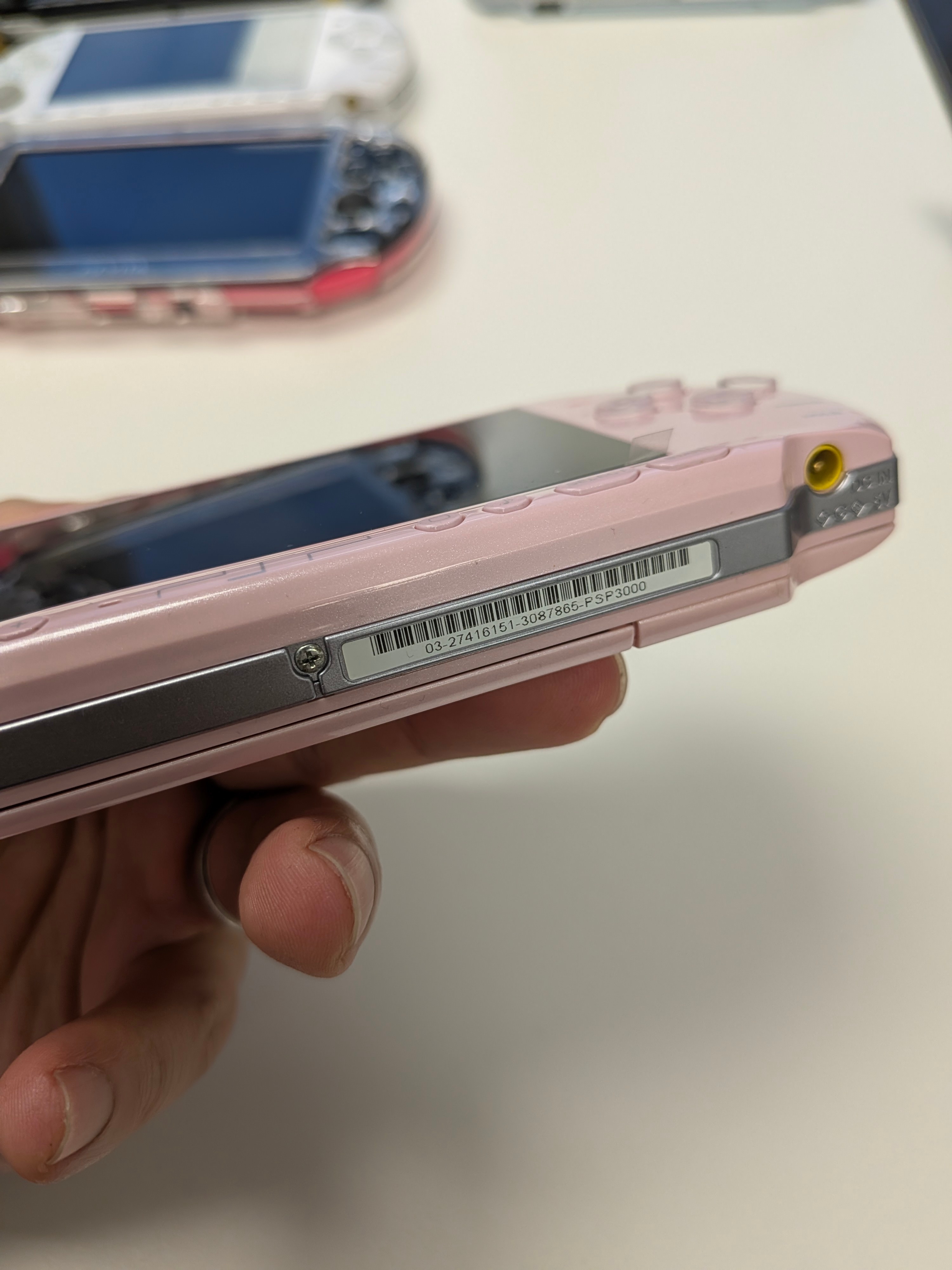 PSP3000 IPS screen modded - photo 3