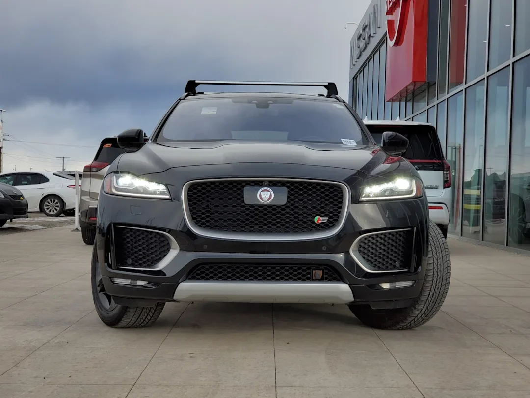 2017 Jaguar F-Pace - photo 2
