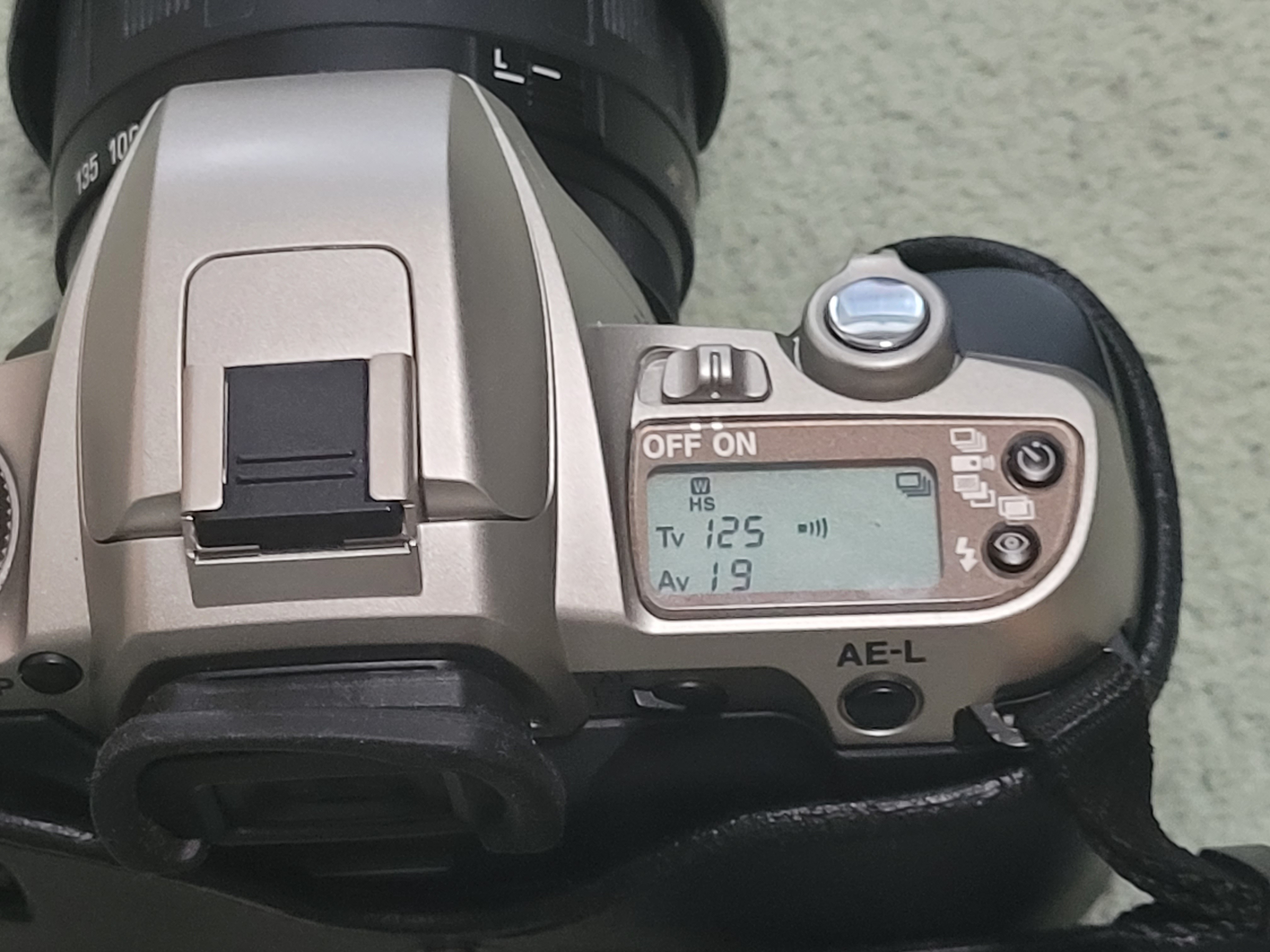 Pentax MZ 6 35mm Film Camera - photo 4