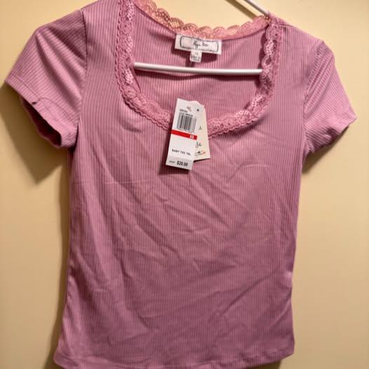 Brand New Juniors Lace-Trim Ribbed Knit T-Shirt (Juniors XS)