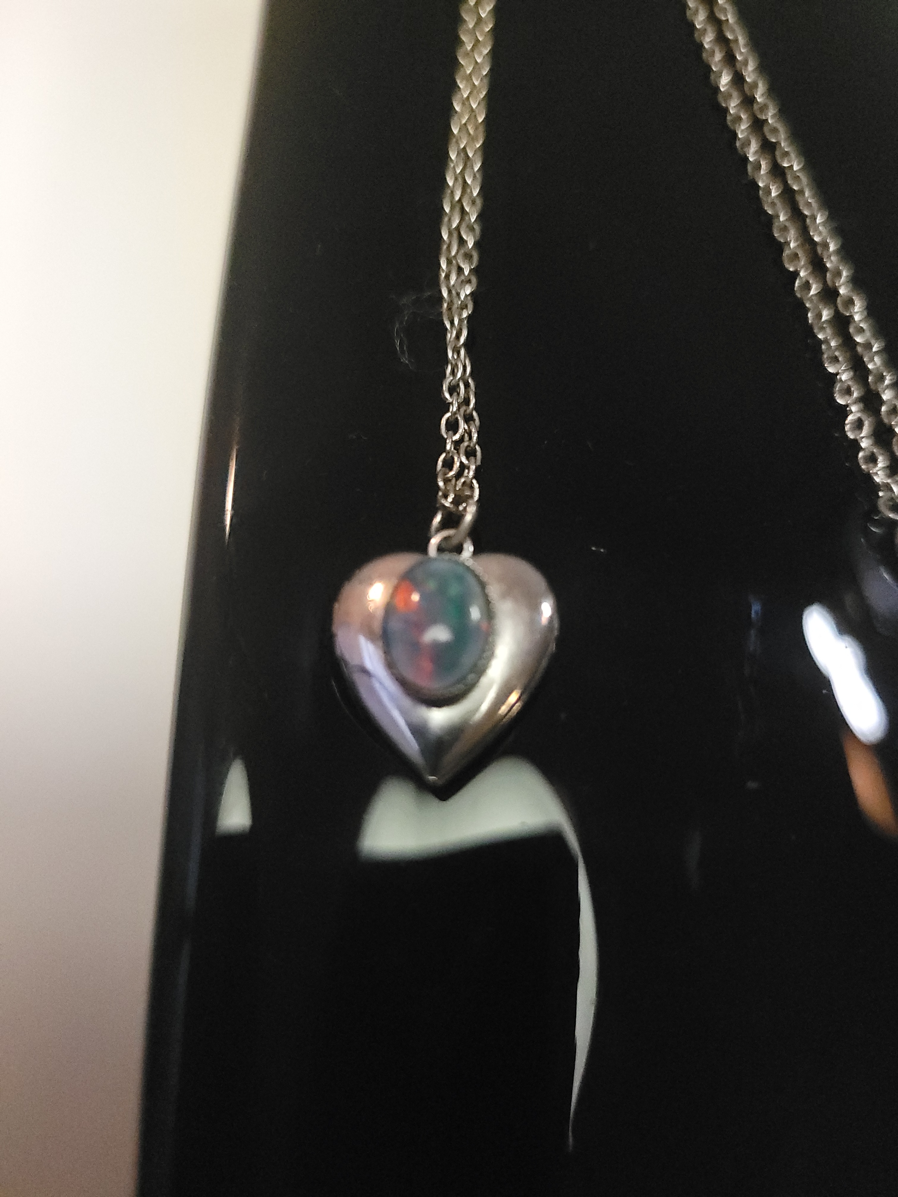 1970s Silver Tone Heart Locket Necklace Faux Opal Cabochon 18.5" - photo 3