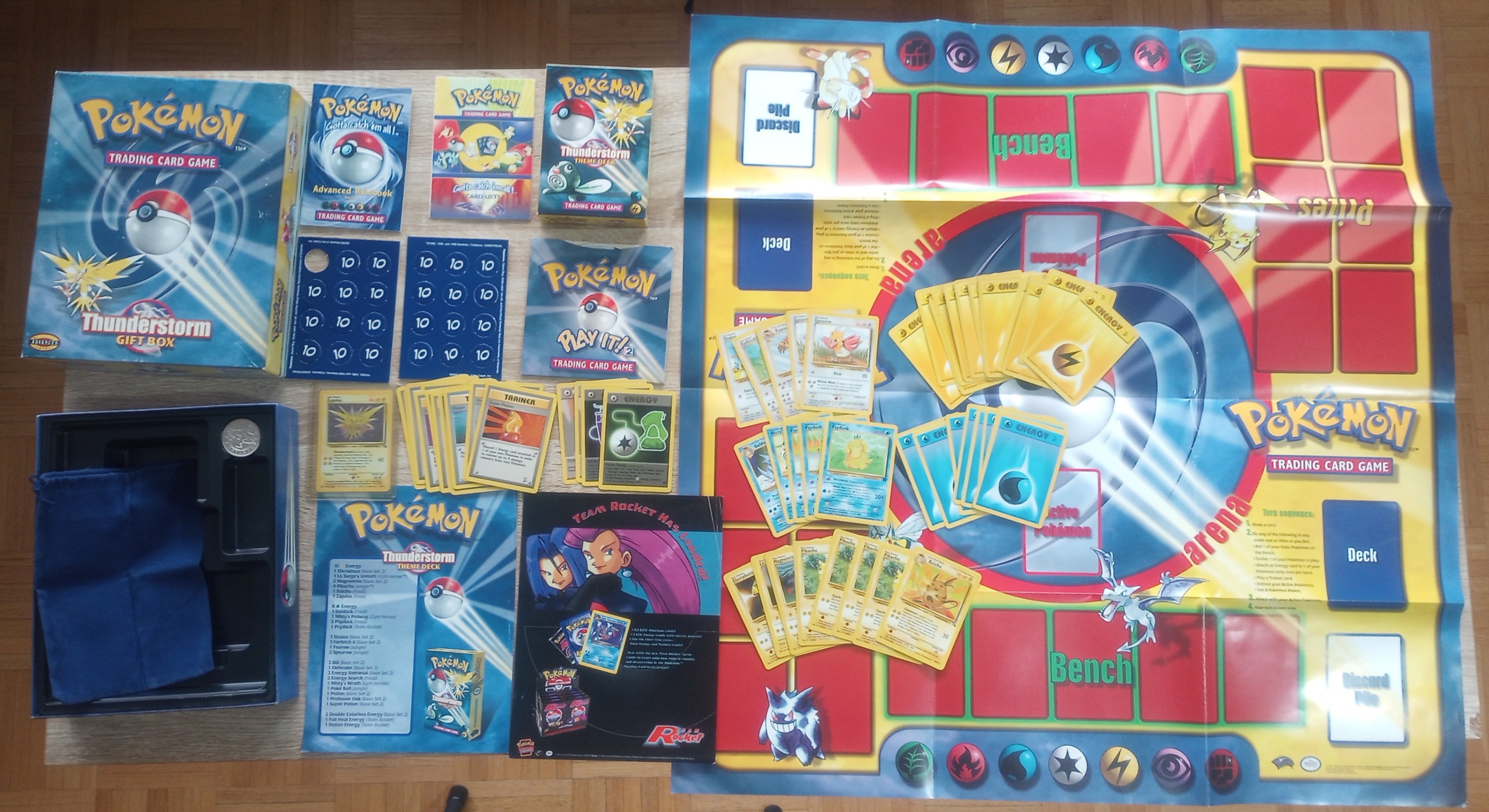 Pokemon Cards | Thunderstorm Gift Box (NO PACKS)