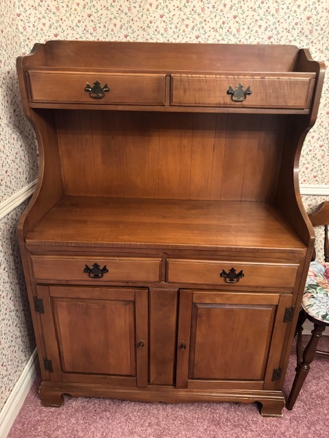 Solid Colonial Hutch Buffet – Dining Room Storage Cabinet