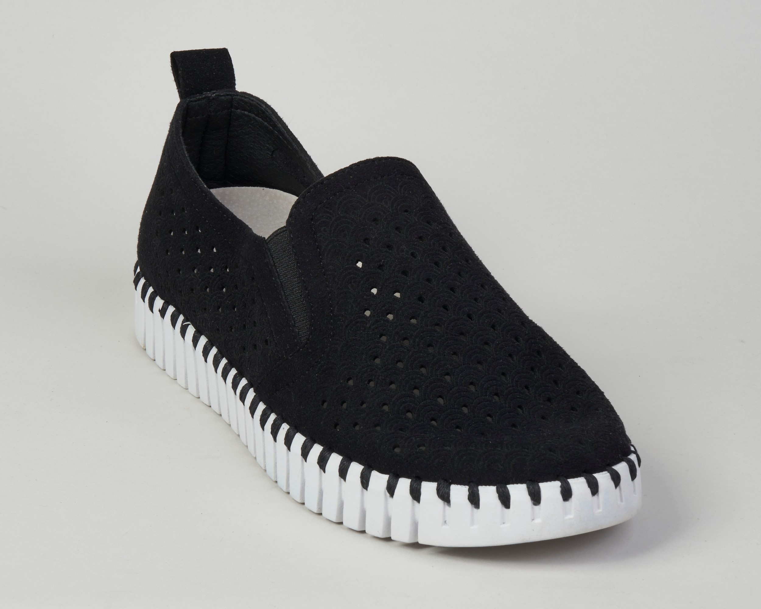Ilse Jacobsen Tulip 139 Perforated Slip-On Women Sneaker - photo 3