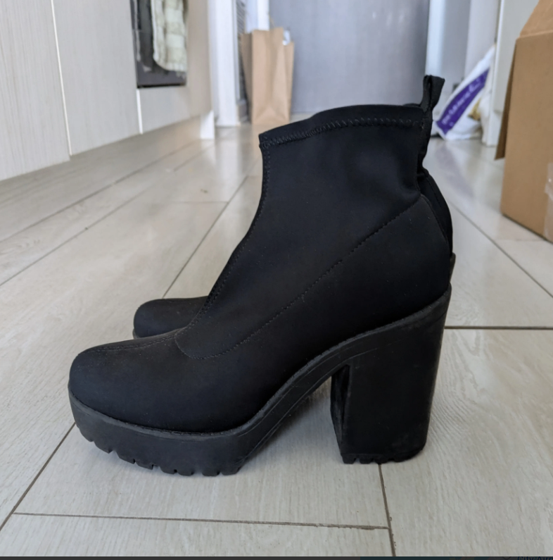 H&M Platform Boots - Size 5.5