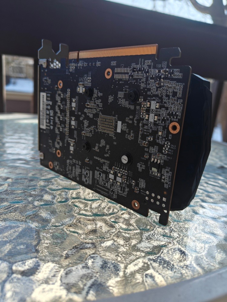 Radeon RX 6400 ASRock Challenger ITX 4GB (Like New) - photo 4