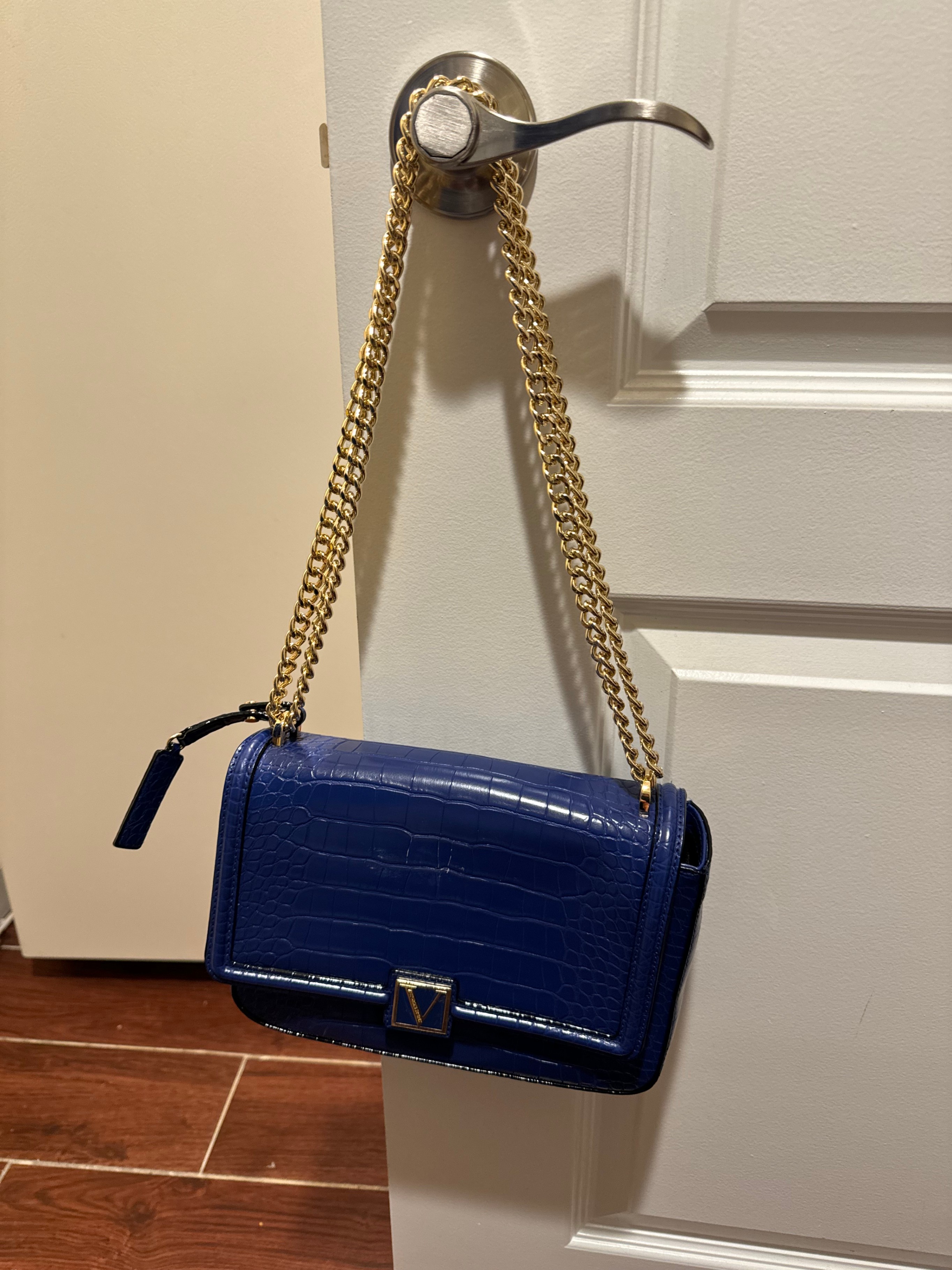 Brand New Victoria's Secret Medium Shoulder Bag - photo 2