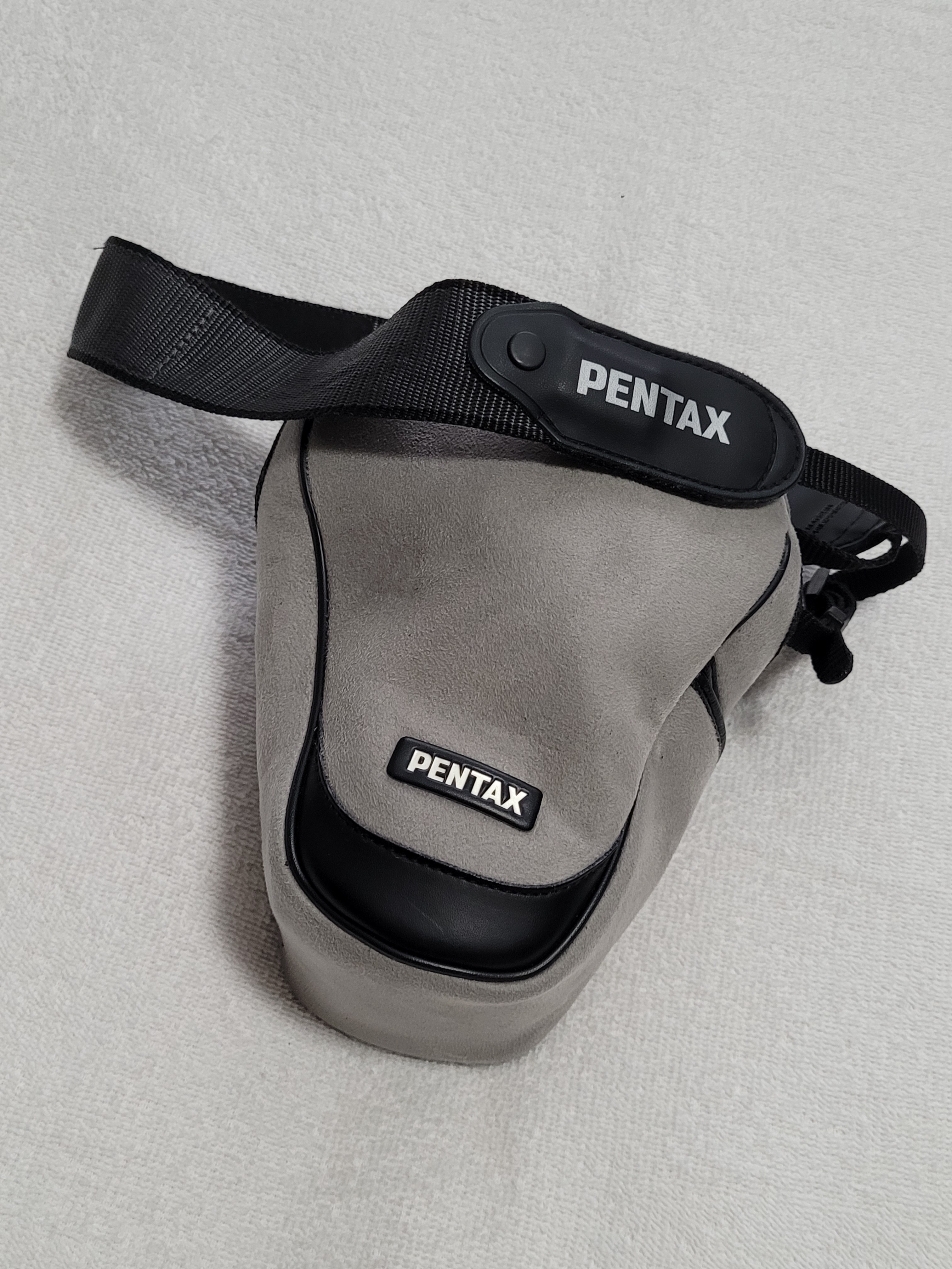 Petax CAMERA CASE