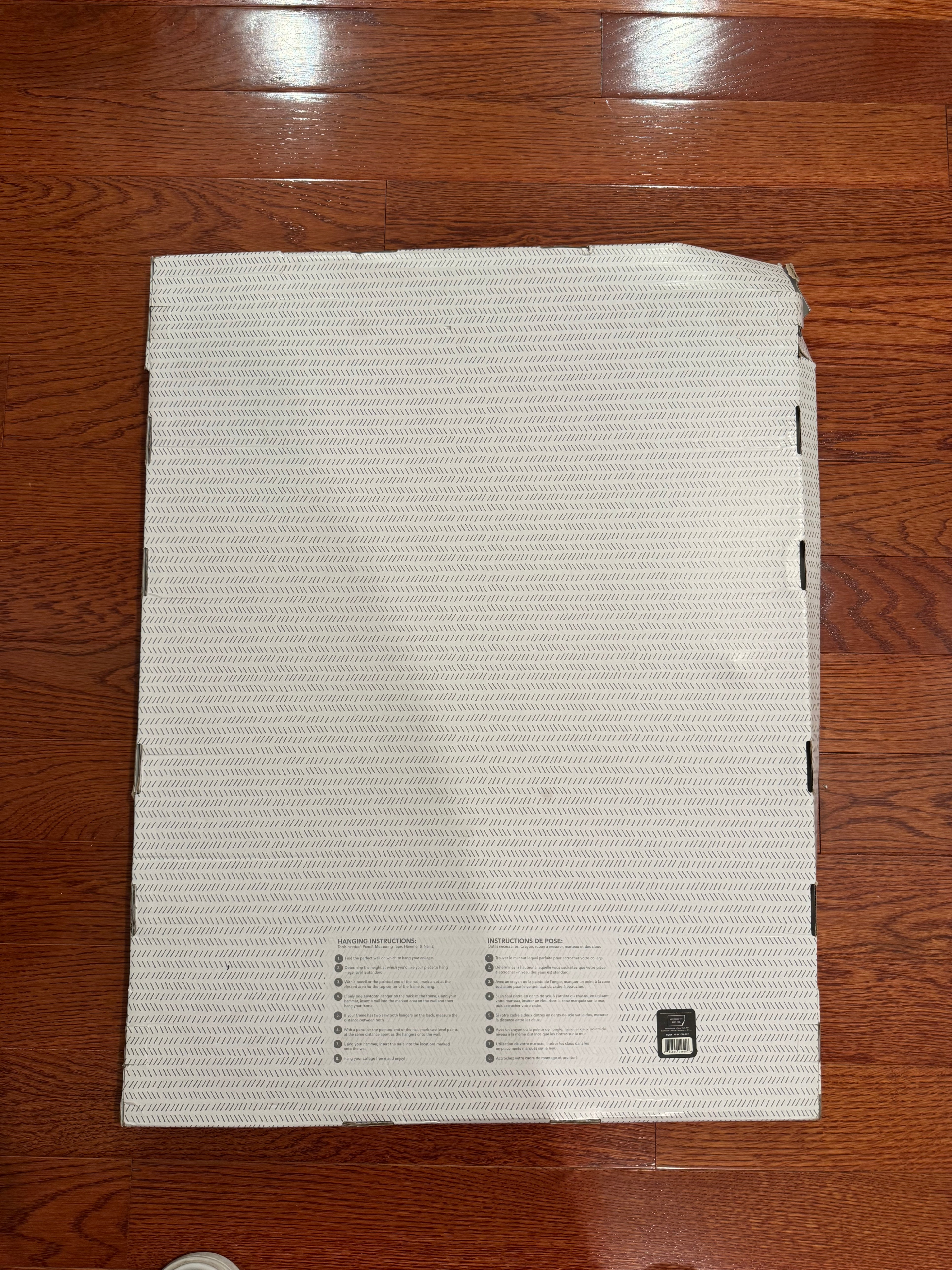 Brand New Gold Collage Wall Frame - Holds 12 Photos - photo 2