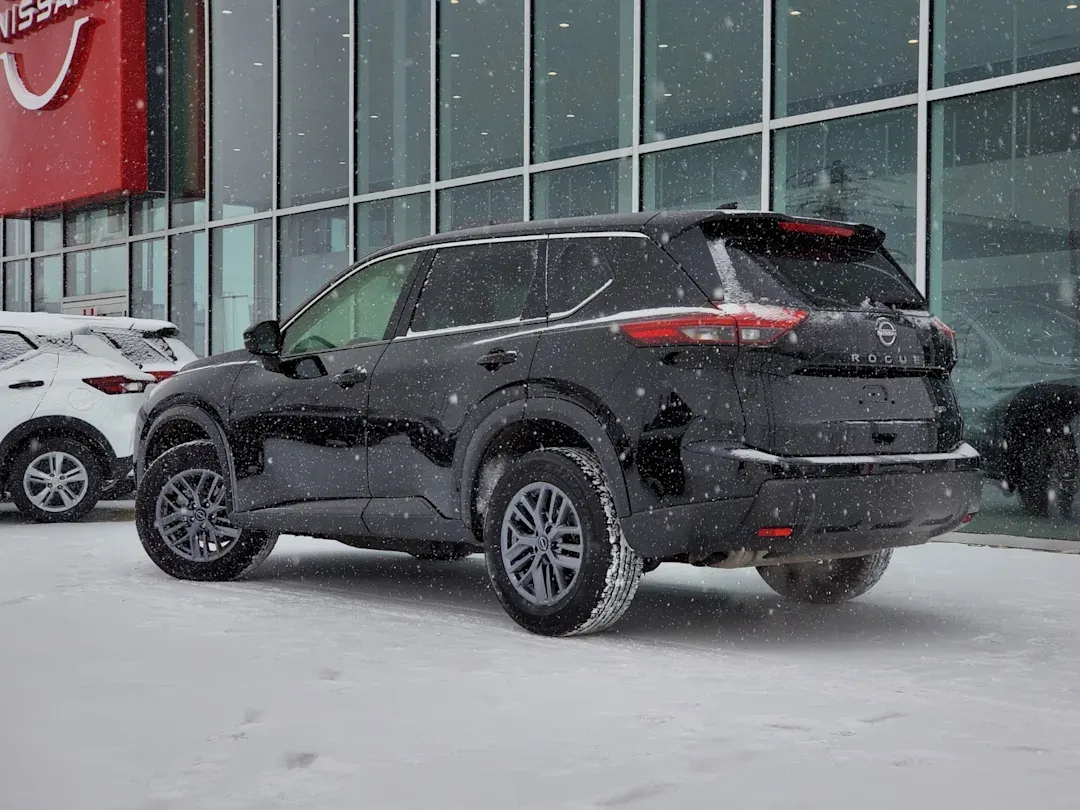 2024 Nissan Rogue - photo 3