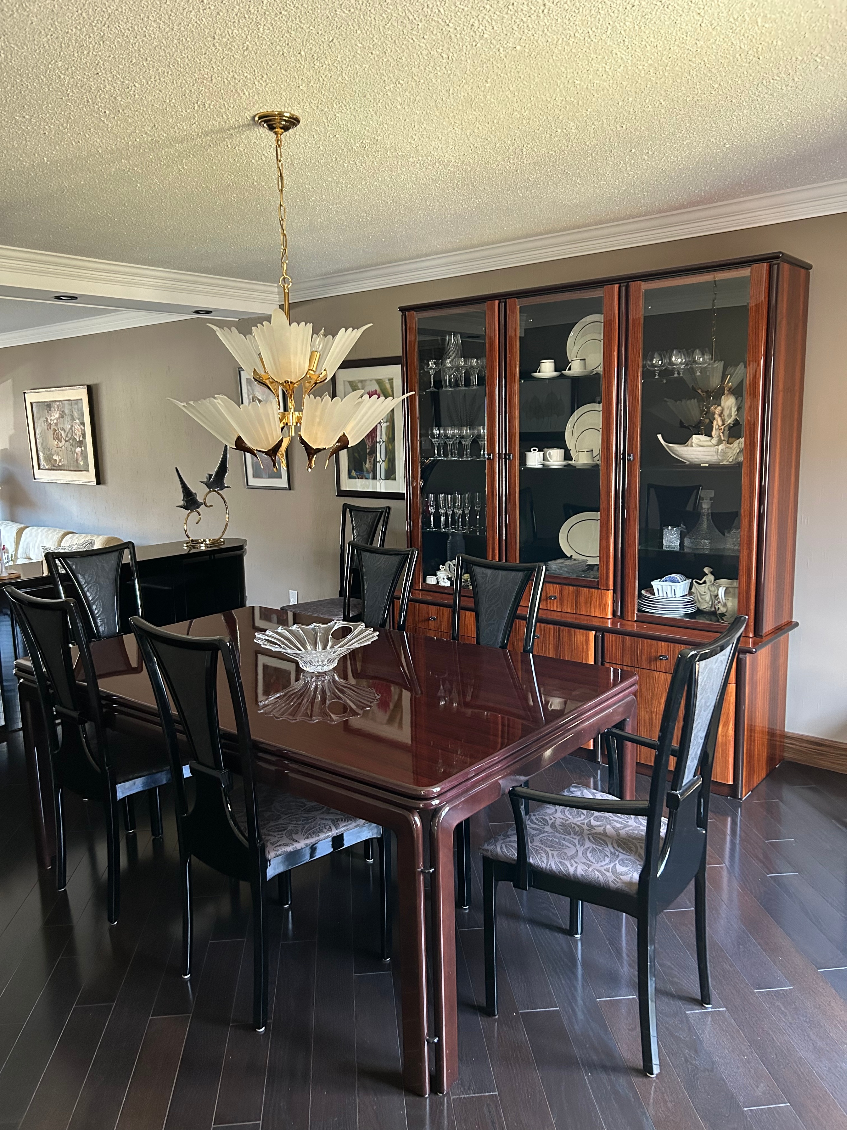 11-Piece Dining Room Set (Table, Chairs, Hutch & Buffet) - photo 2
