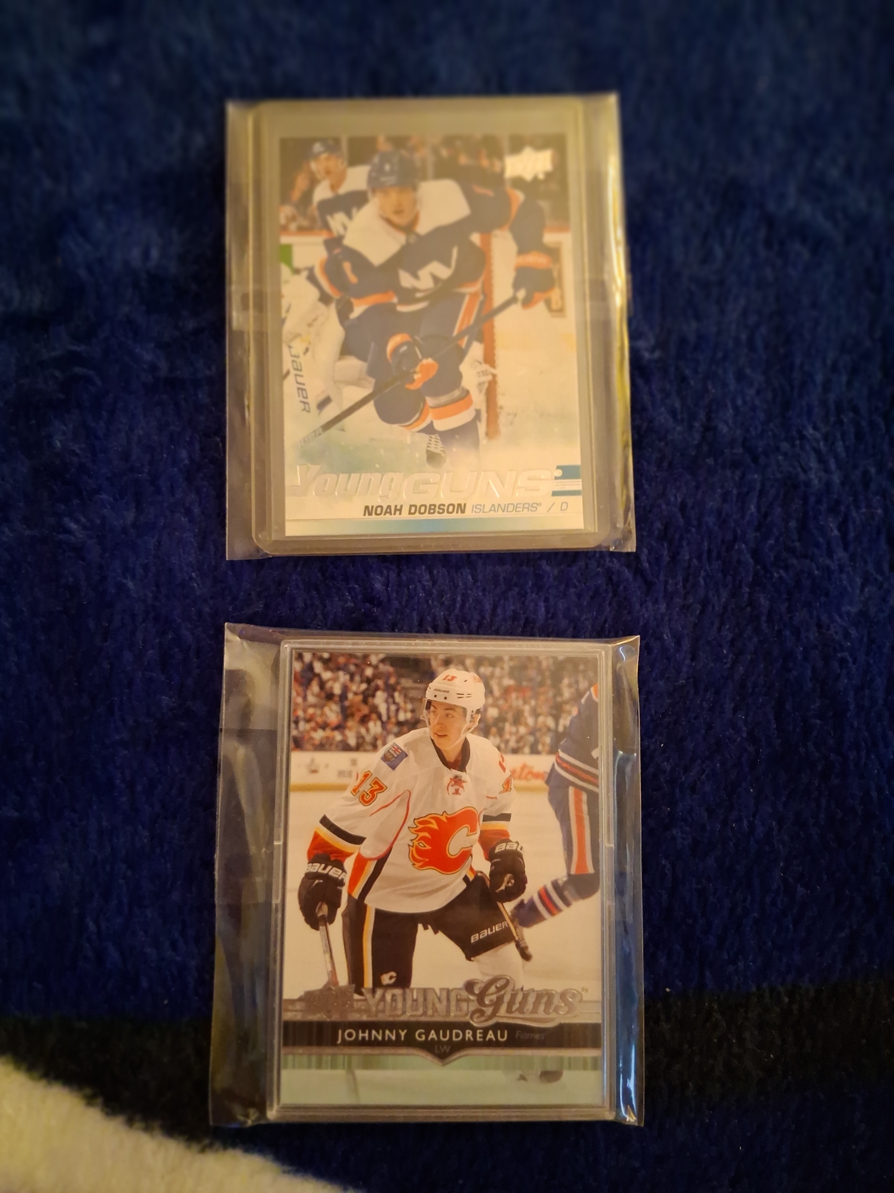 YOUNG GUNS HOCKEY CARDS