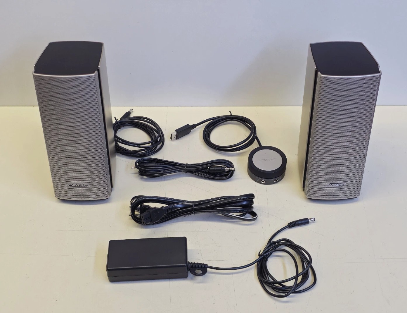 Companion® 20 multimedia speaker system - photo 3