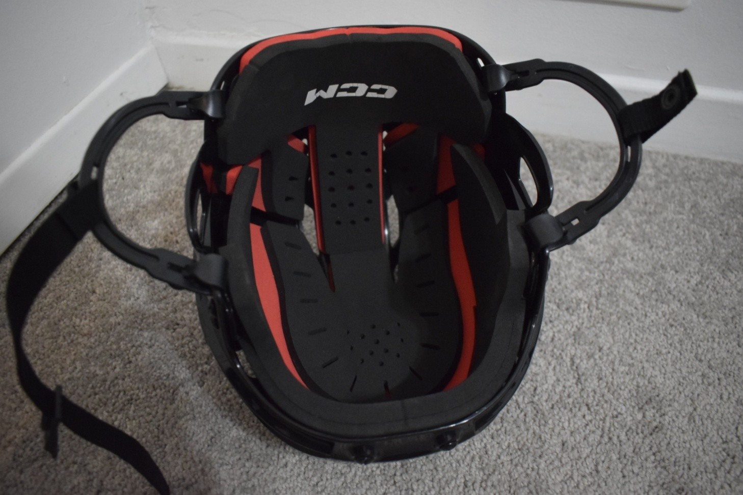 CCM XT20 Hockey Helmet - Black - photo 3