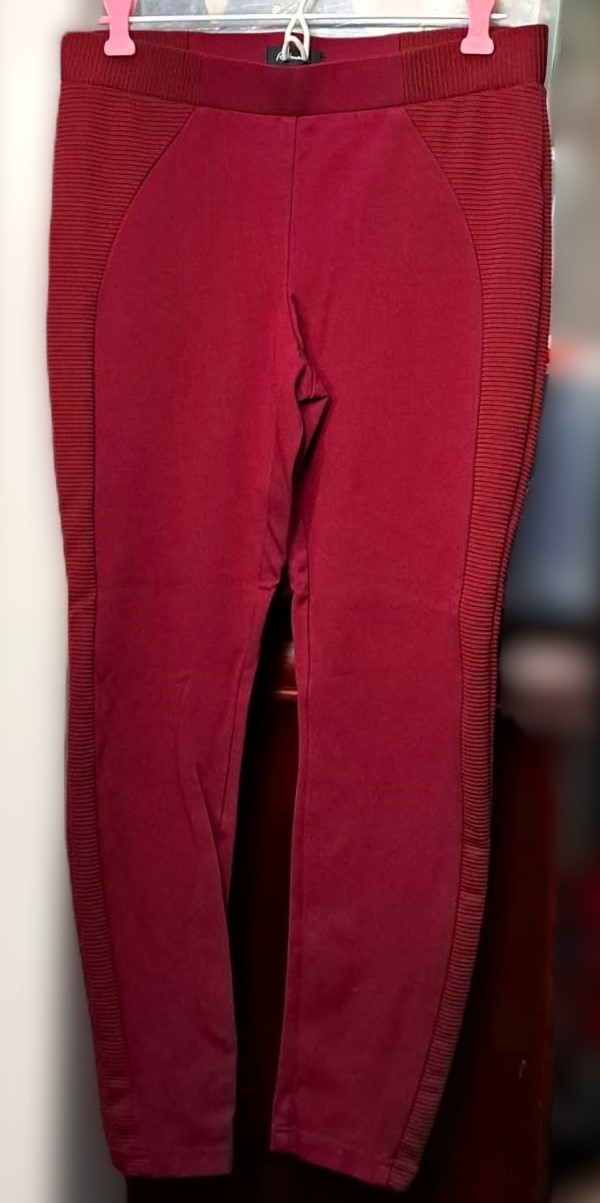 Reitmans Hyba Sculptor Active Dress Pants Burgundy Moto Design - photo 3