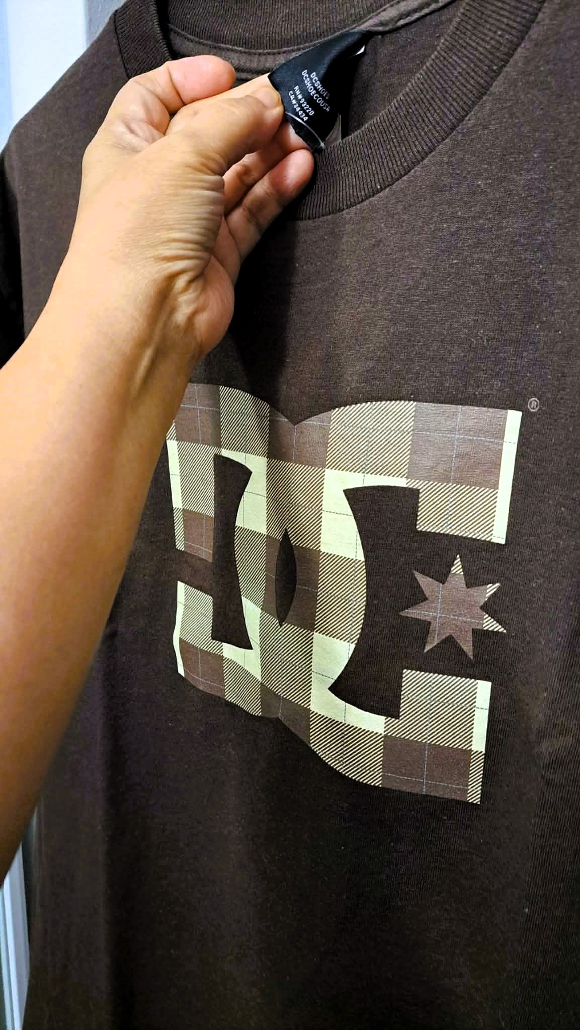 Rare Vtg Y2K DC SHOES Monogram Logo Skater Men's Tee - photo 4
