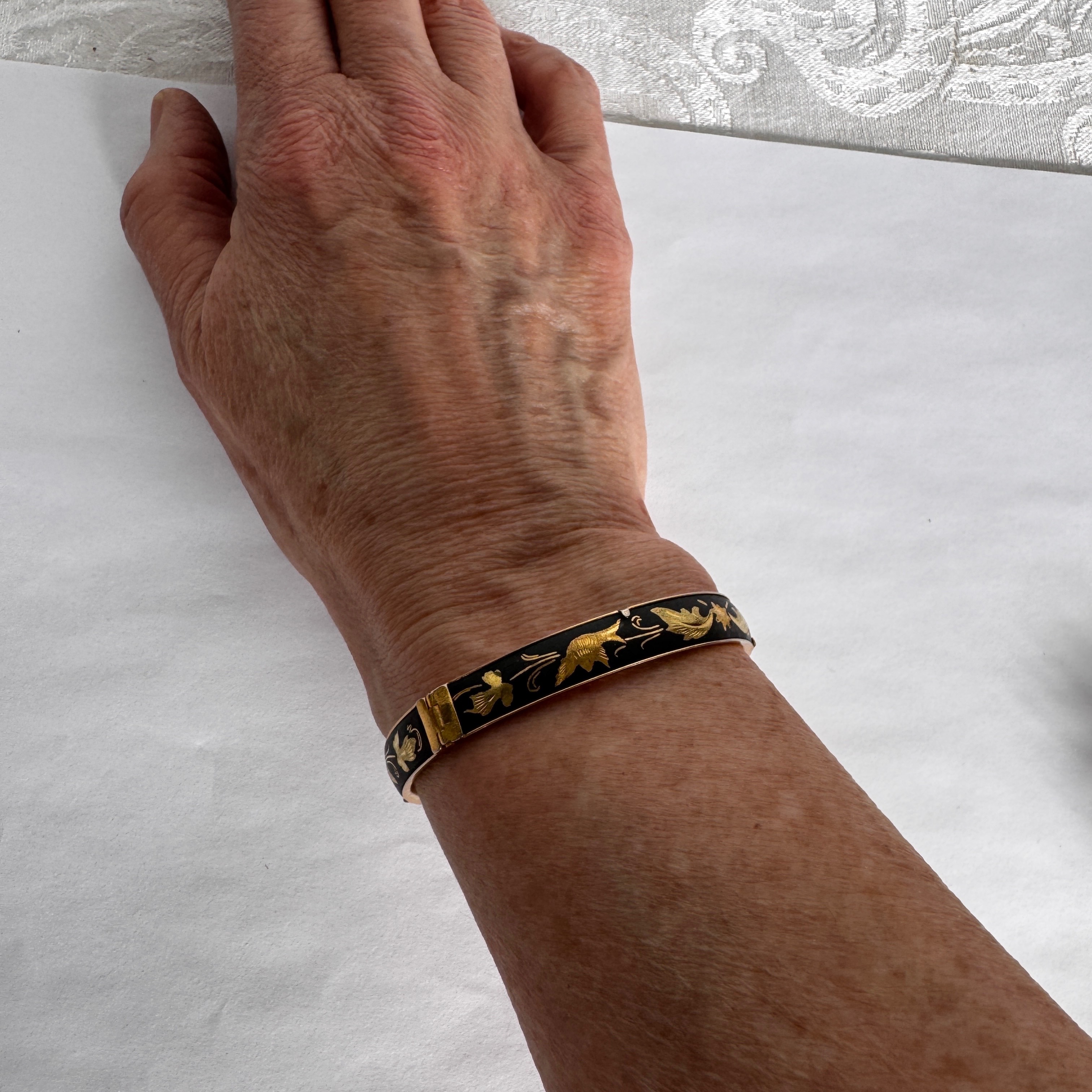 Vintage Damascene Toledo Black & Gold Leaf bracelet - photo 3