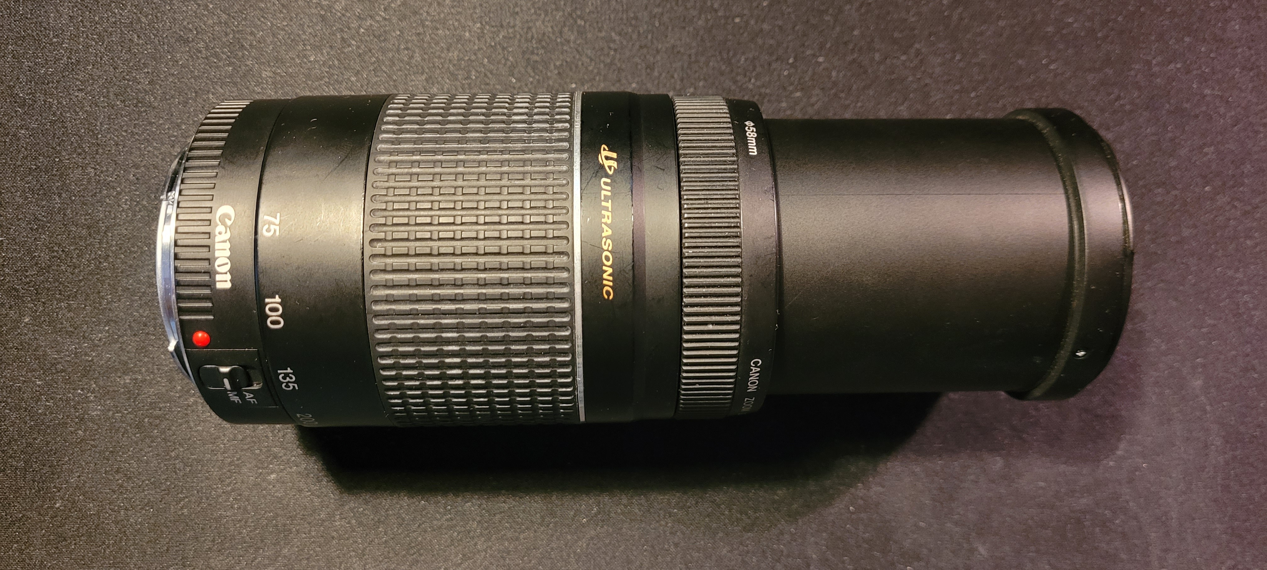 Canon EF 75–300mm f/4.5–5.6 III USM (Ultrasonic) Lens - photo 4