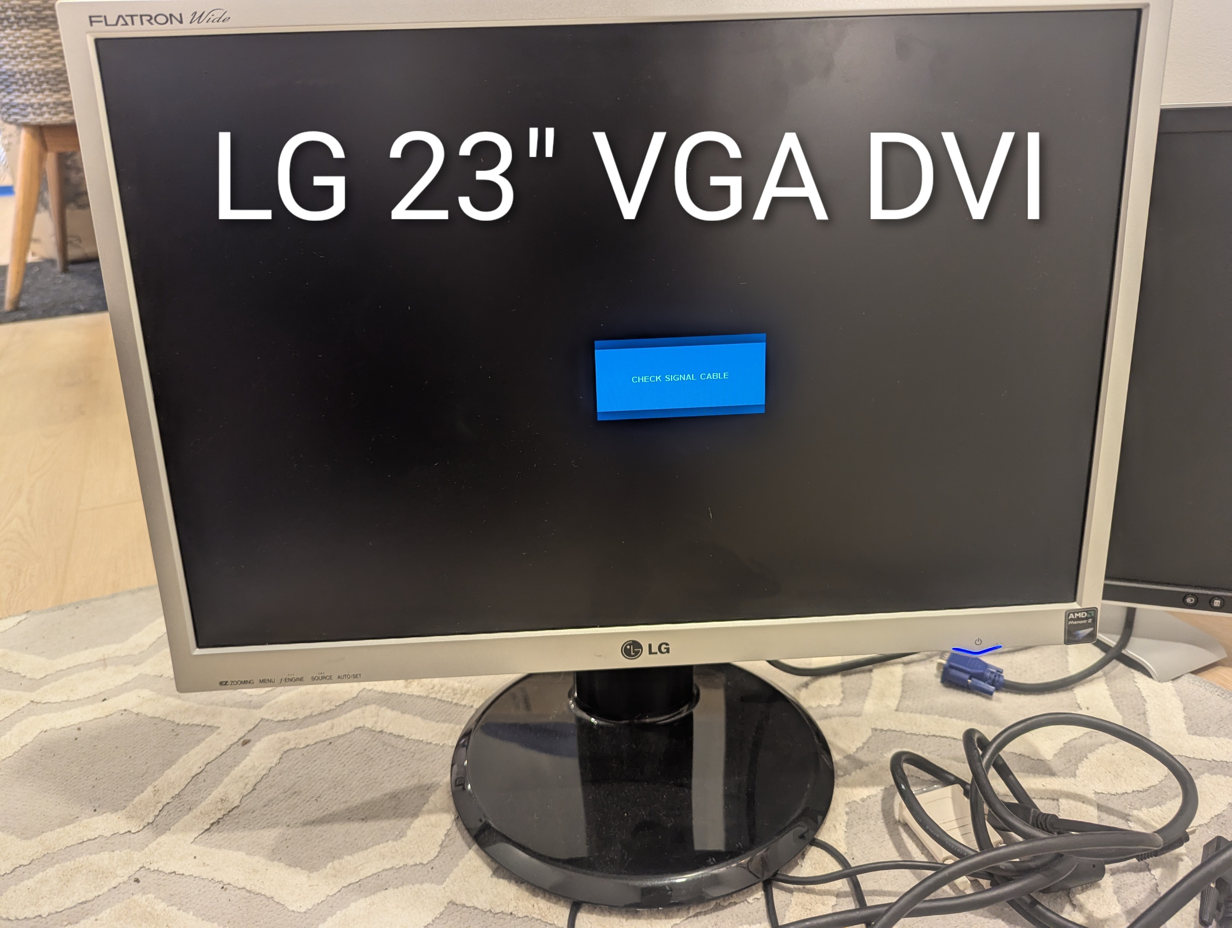 Dell, LG, Samsung Monitors 19-23" - 5 for $20 - photo 2