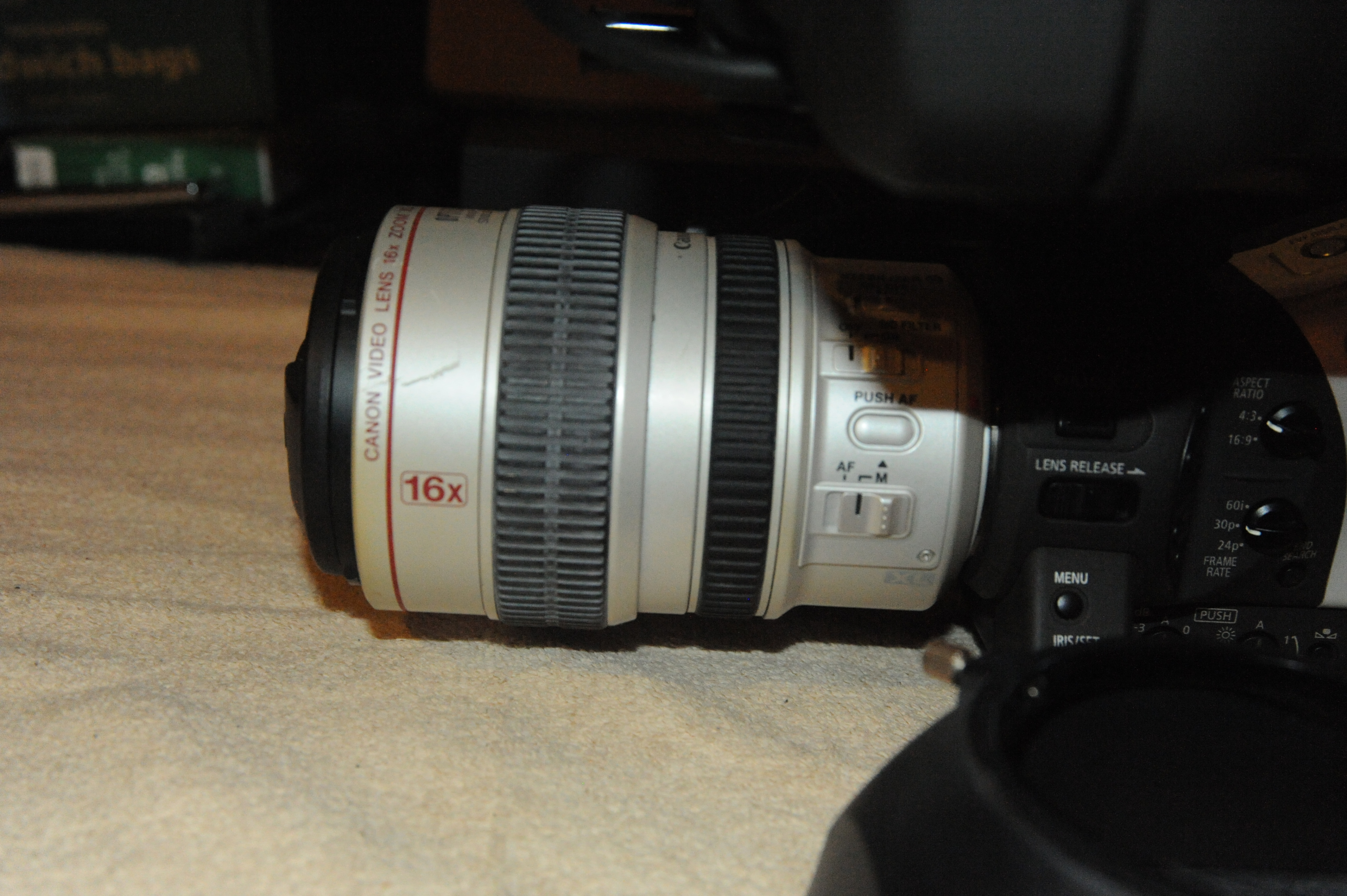 Canon Video Lens 16x Zoom XL 5.5-88mm - photo 5
