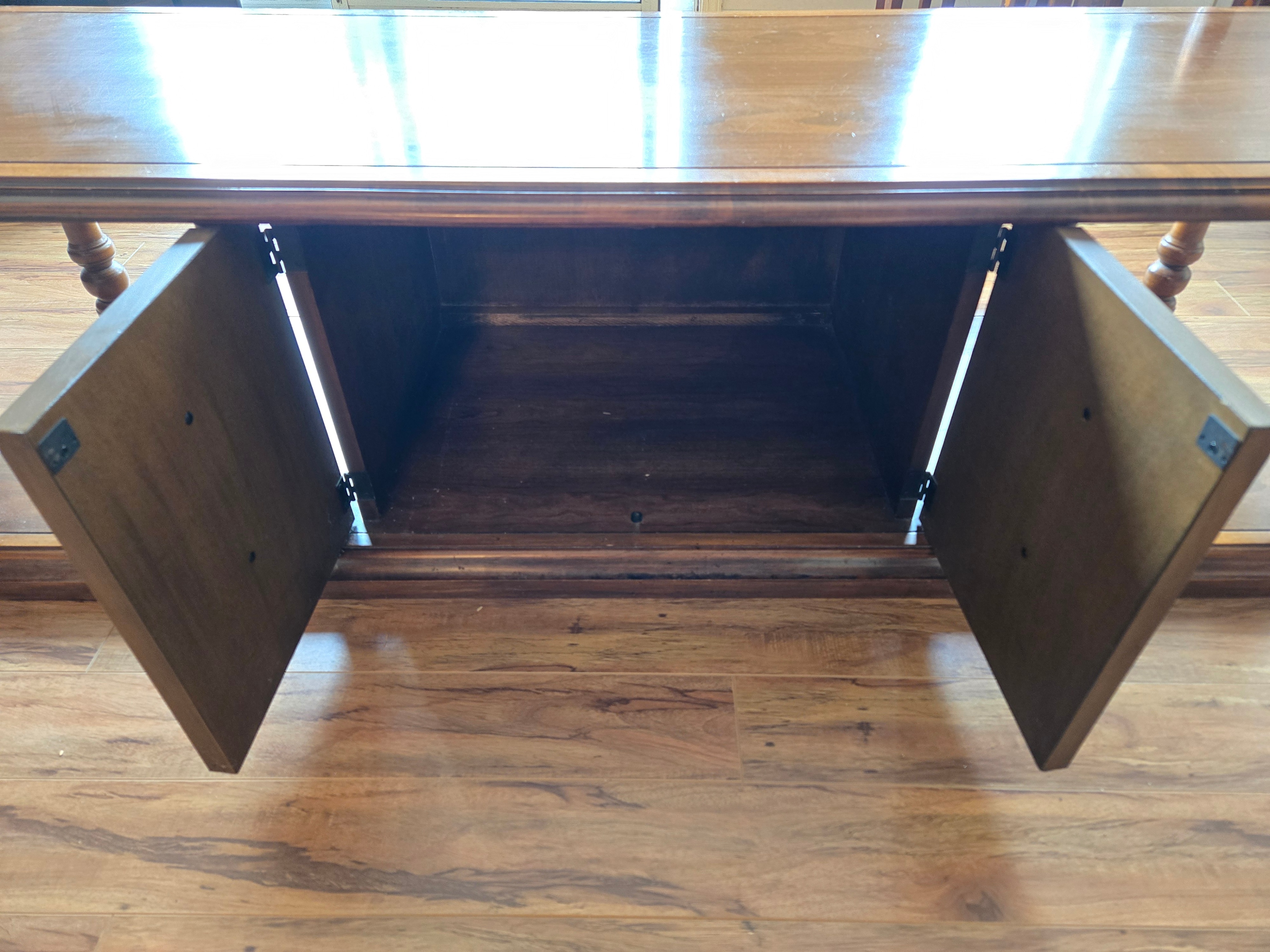Vintage Solid Wood 3-Piece Table Set - photo 4